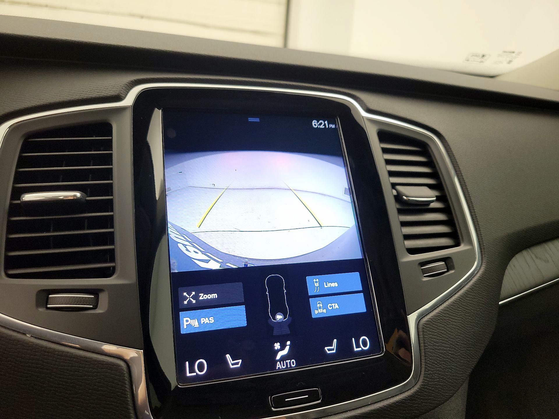 Thumbnail: 2020 Volvo XC90 - 14