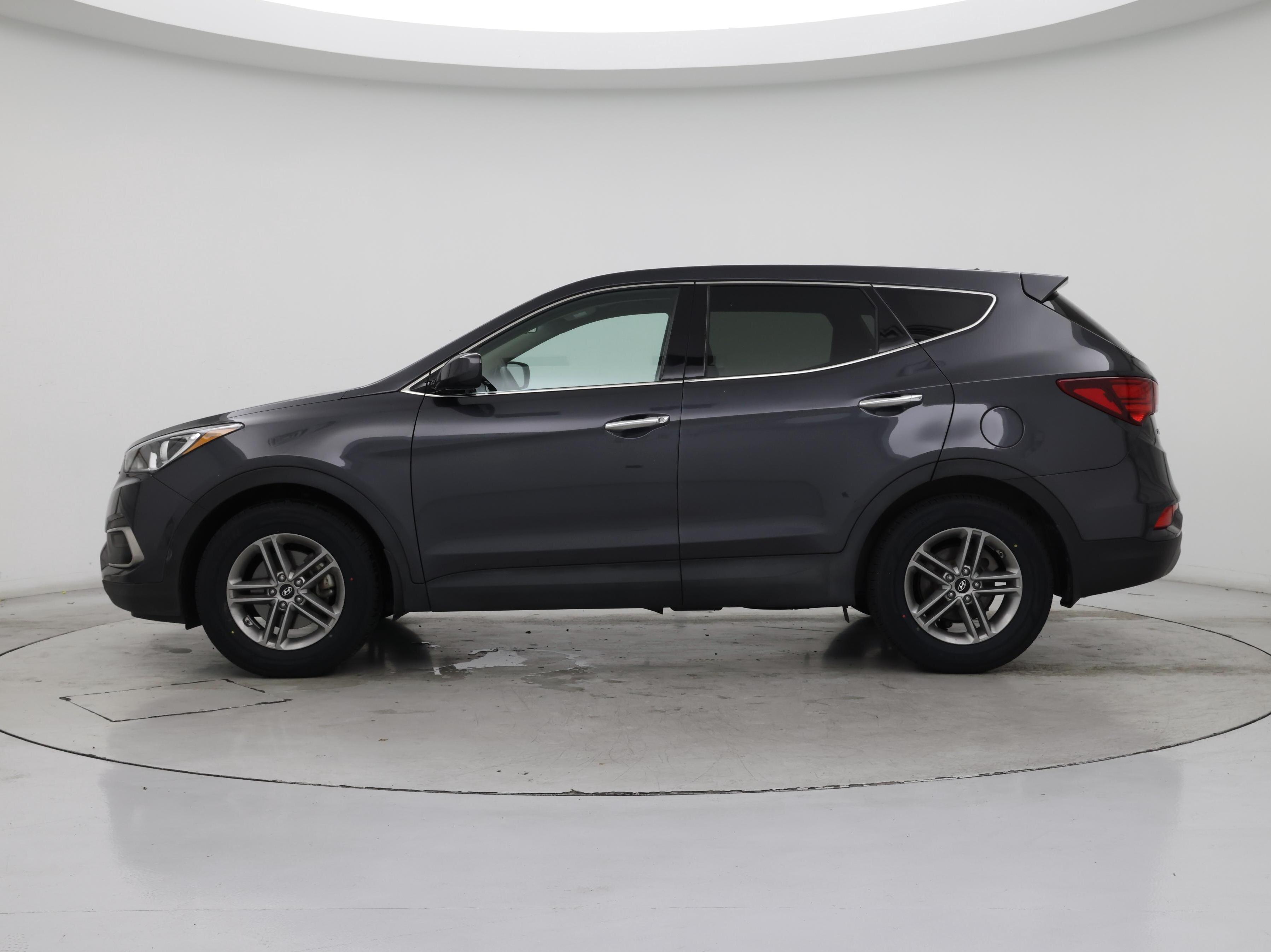 Thumbnail: 2018 Hyundai Santa Fe - 3