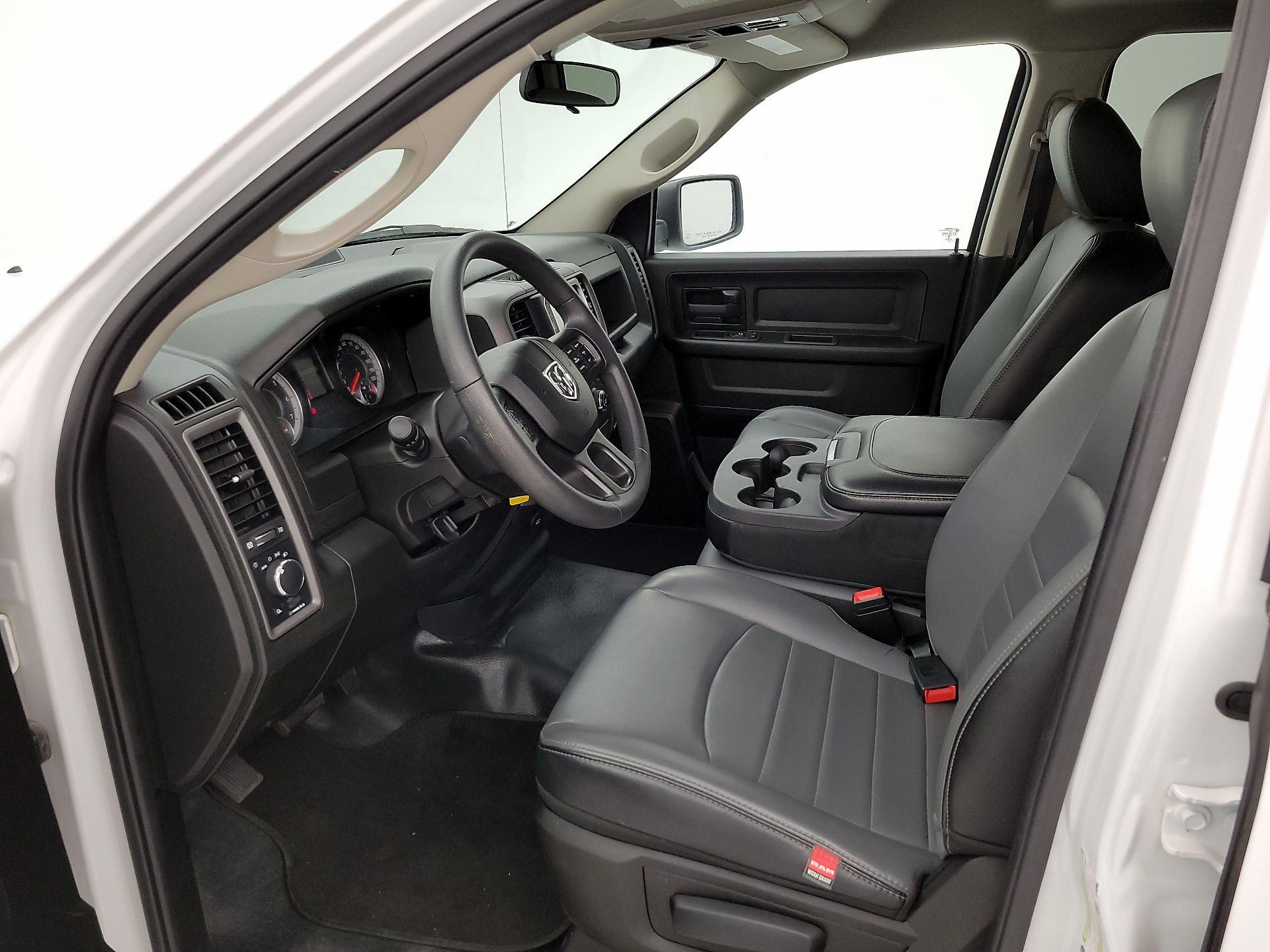Thumbnail: 2022 RAM 1500 Classic - 11