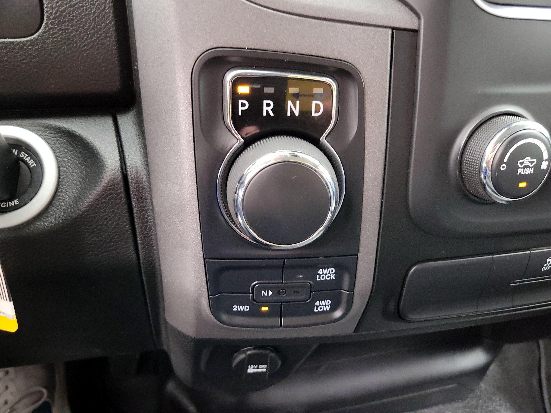 Thumbnail: 2022 RAM 1500 Classic - 18
