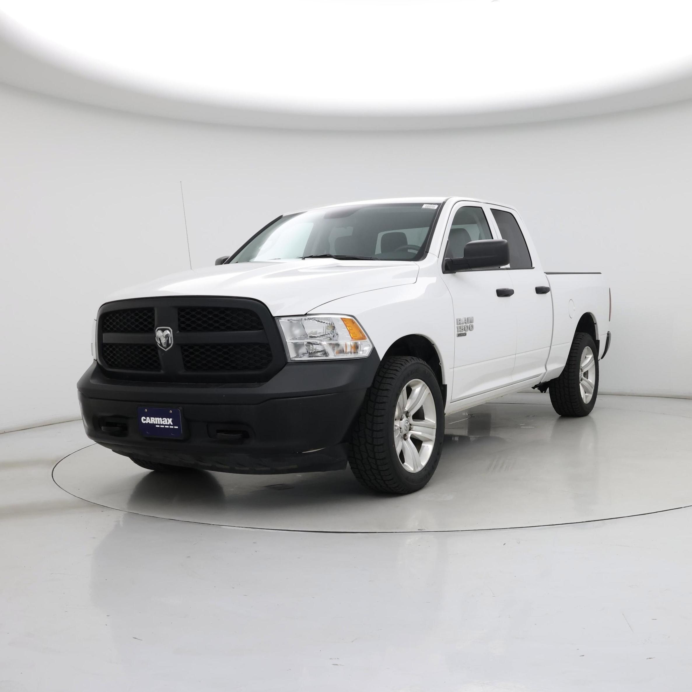 Thumbnail: 2022 RAM 1500 Classic - 4