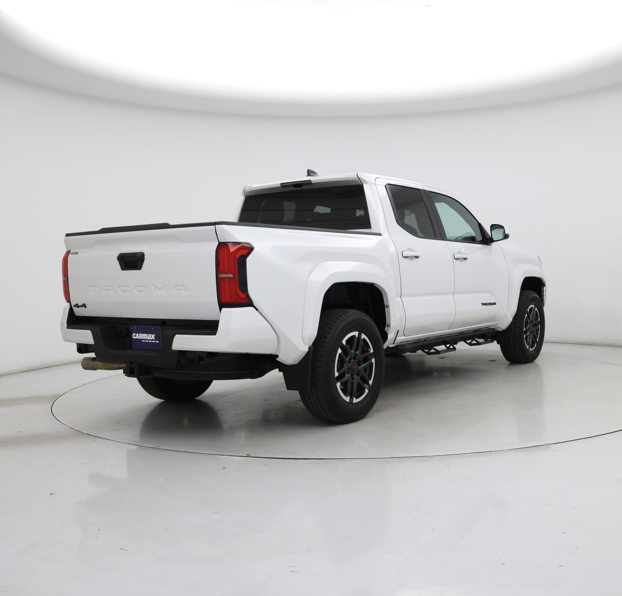 Thumbnail: 2024 Toyota Tacoma - 8