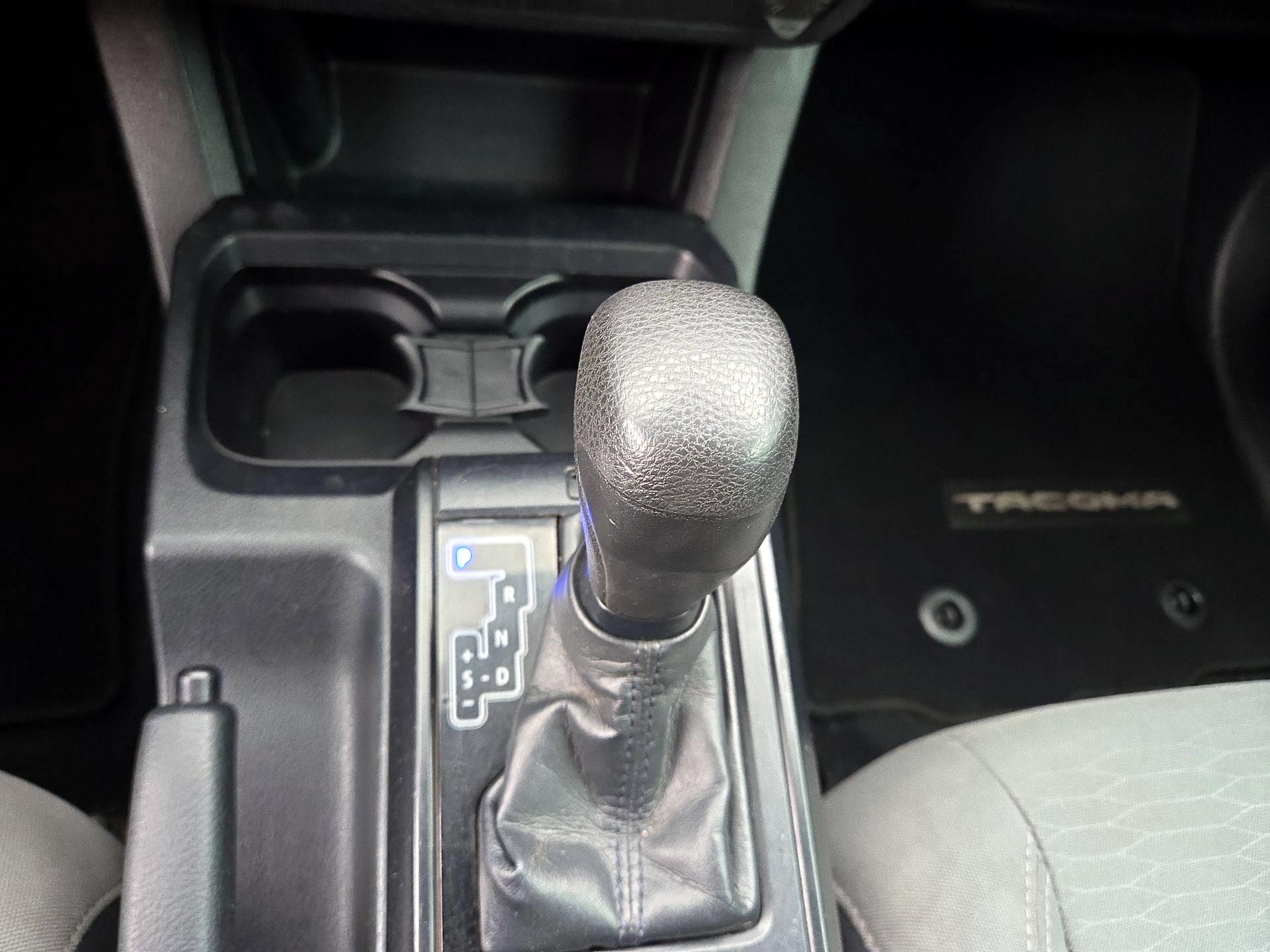 Thumbnail: 2019 Toyota Tacoma - 17