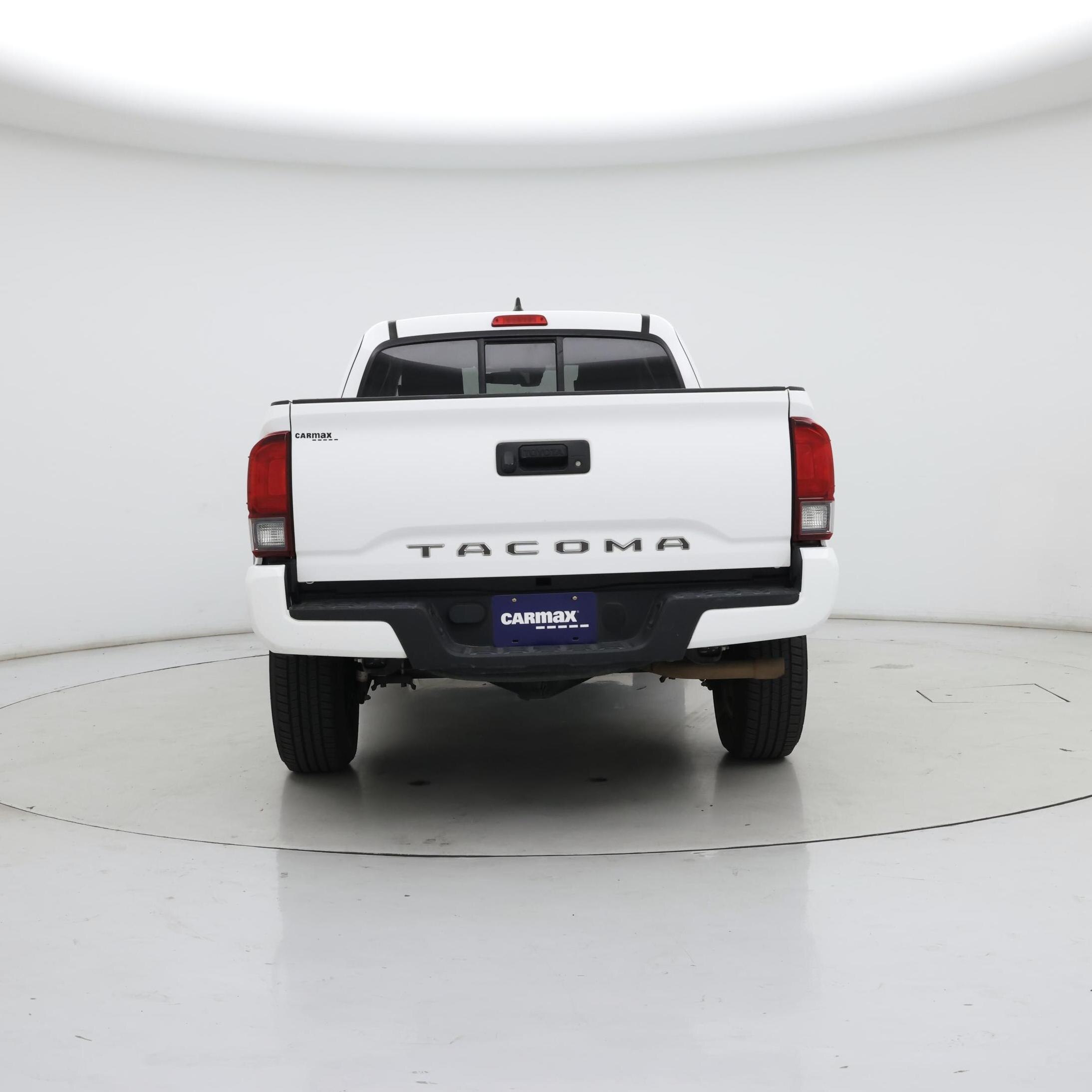 Thumbnail: 2019 Toyota Tacoma - 6