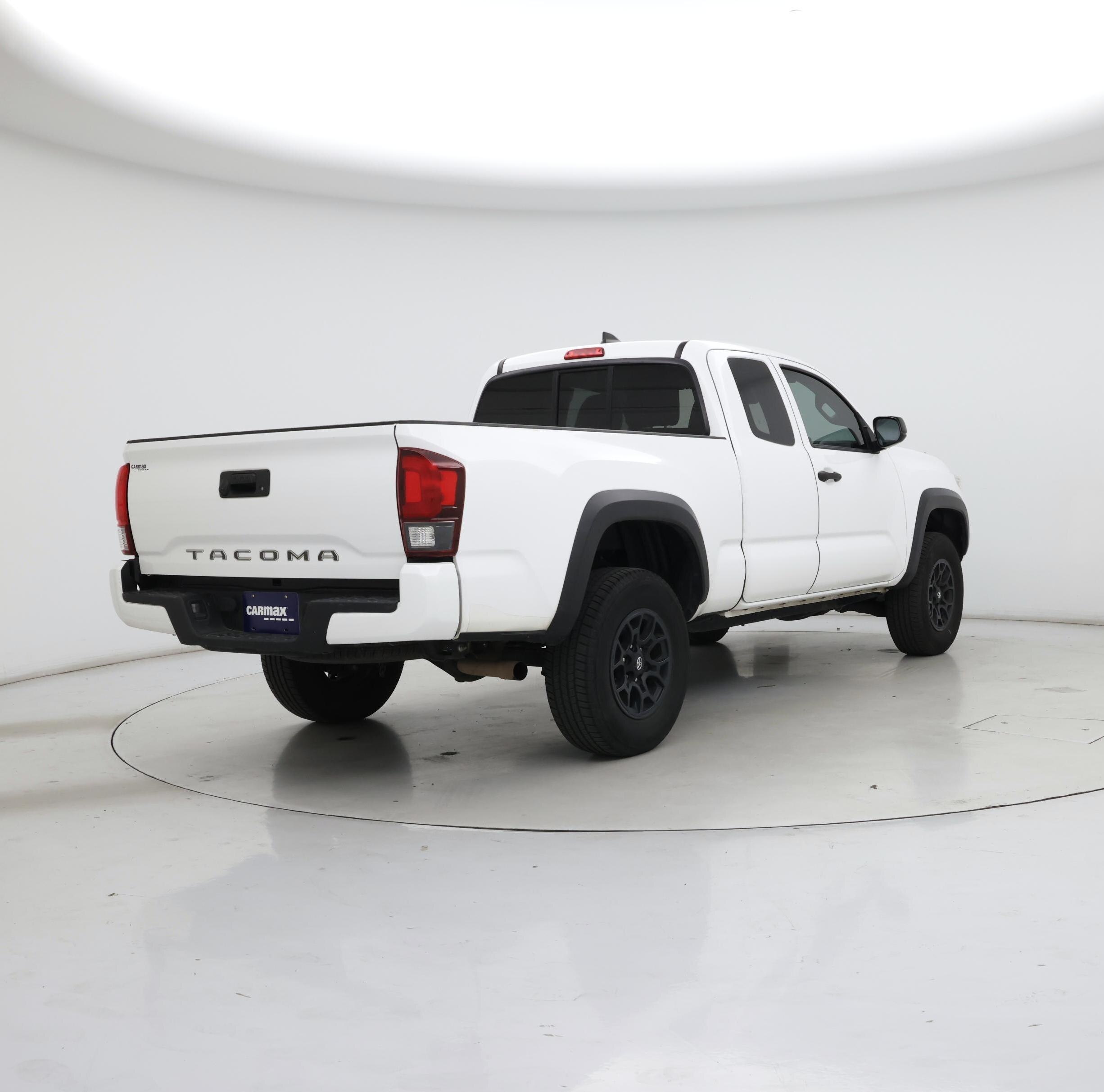 Thumbnail: 2019 Toyota Tacoma - 8