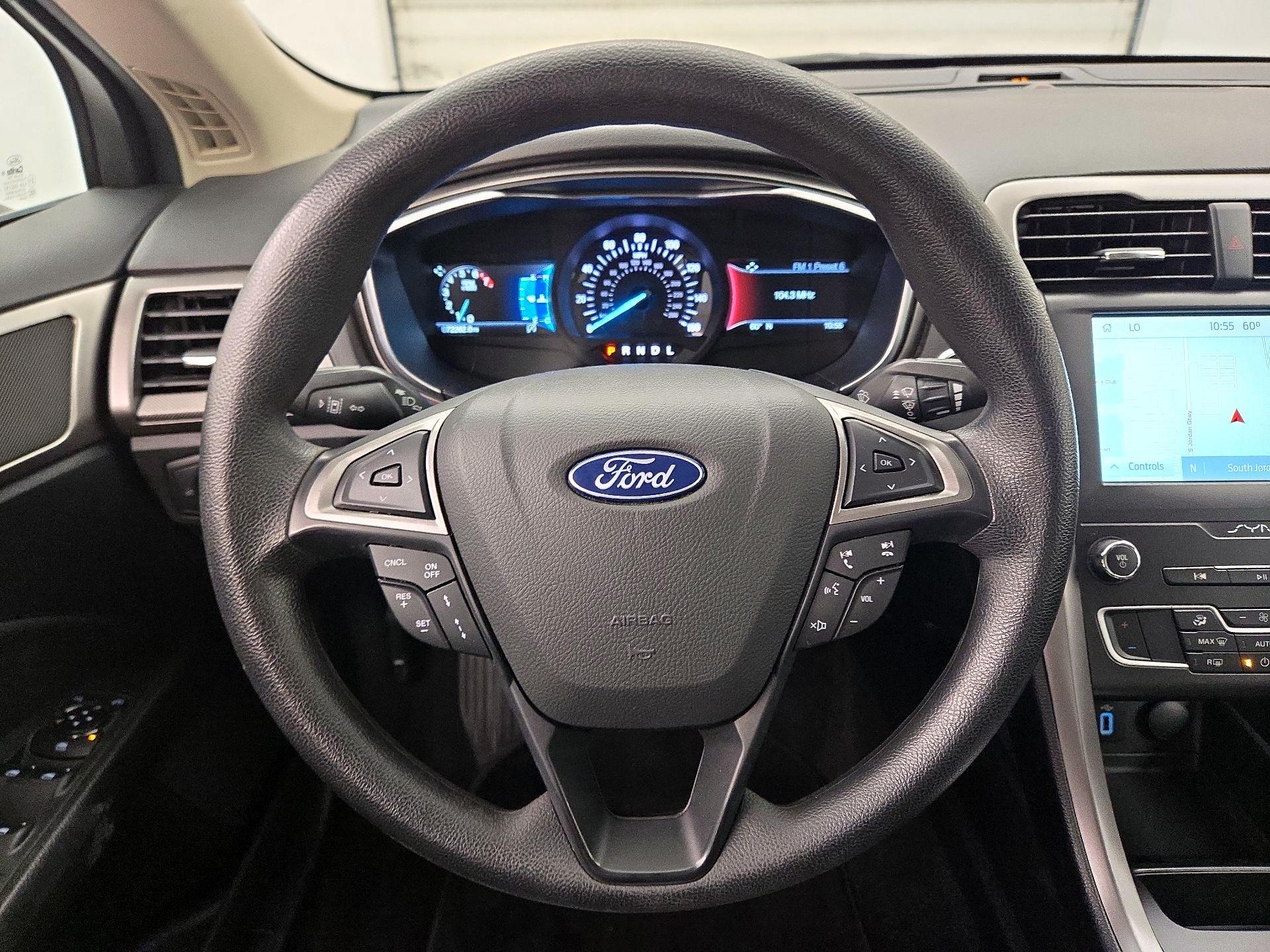 Thumbnail: 2020 Ford Fusion - 10