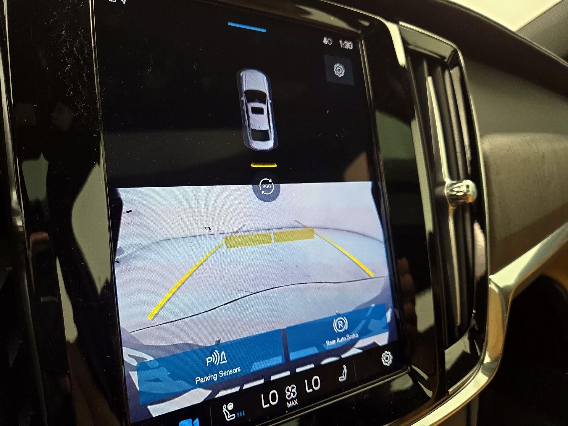 Thumbnail: 2024 Volvo S90 - 15