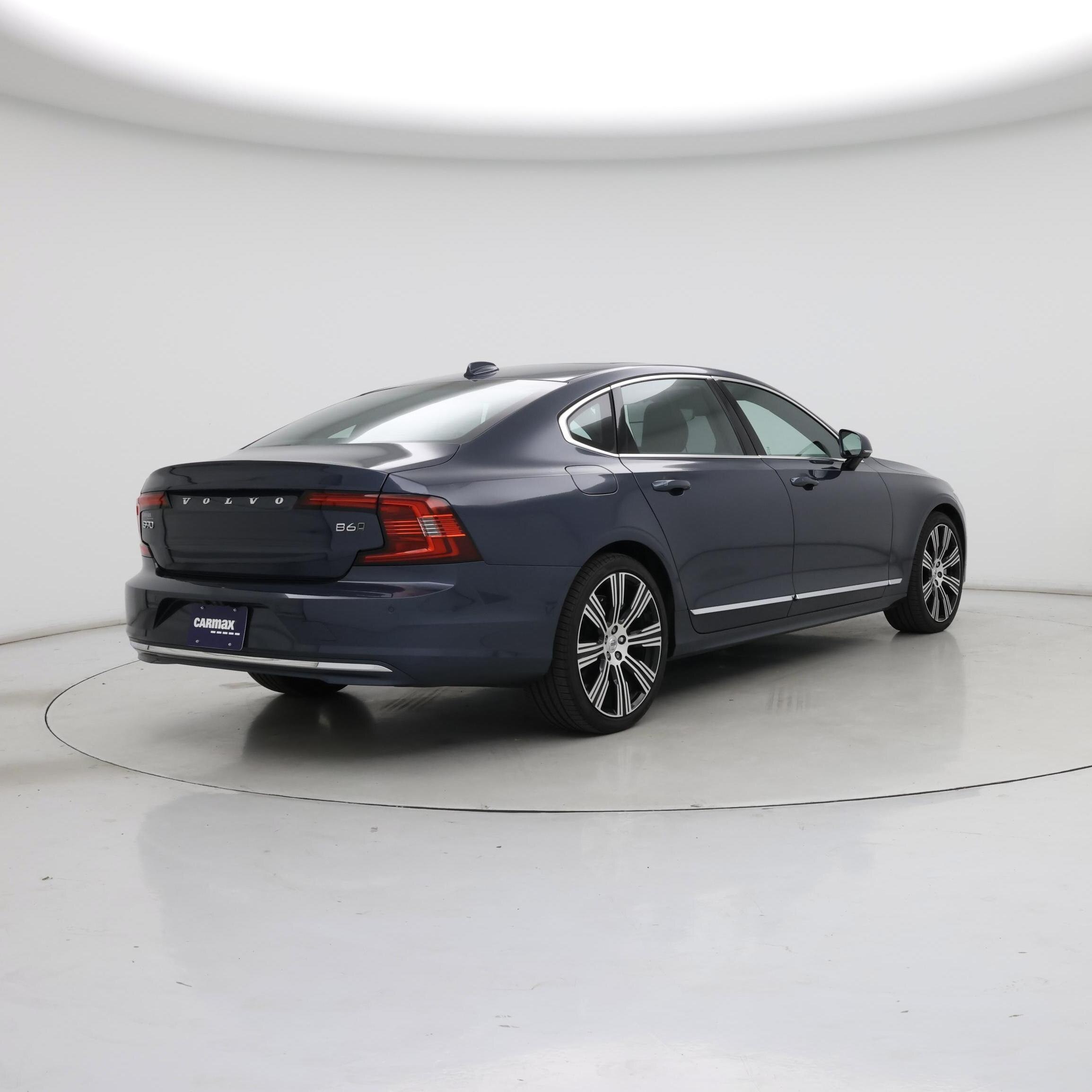 Thumbnail: 2024 Volvo S90 - 8