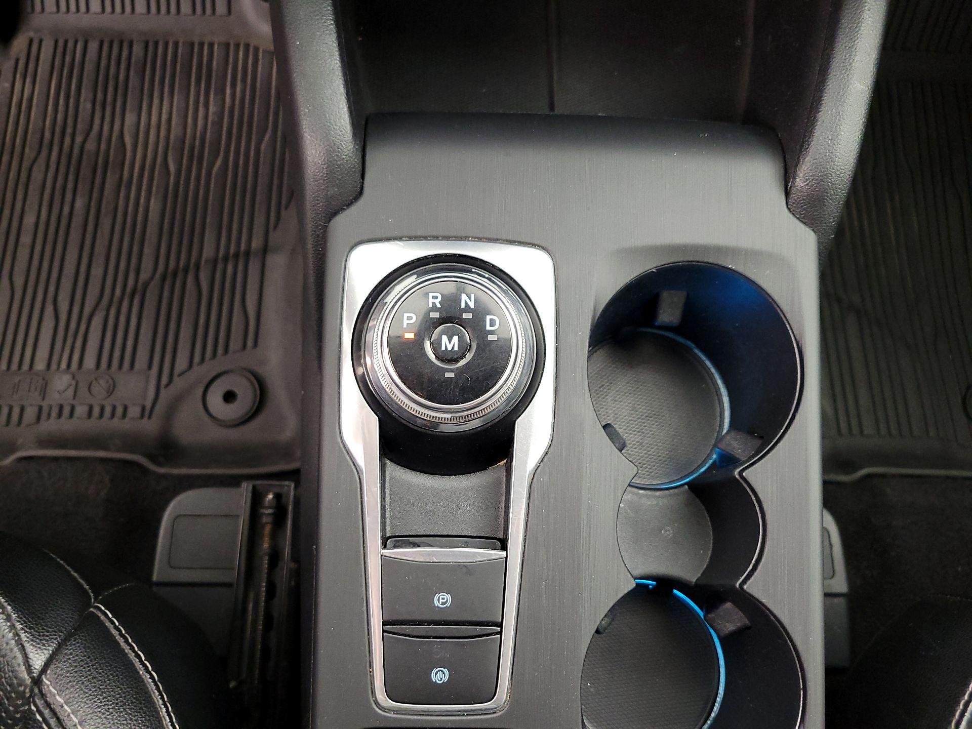 Thumbnail: 2020 Ford Escape - 18