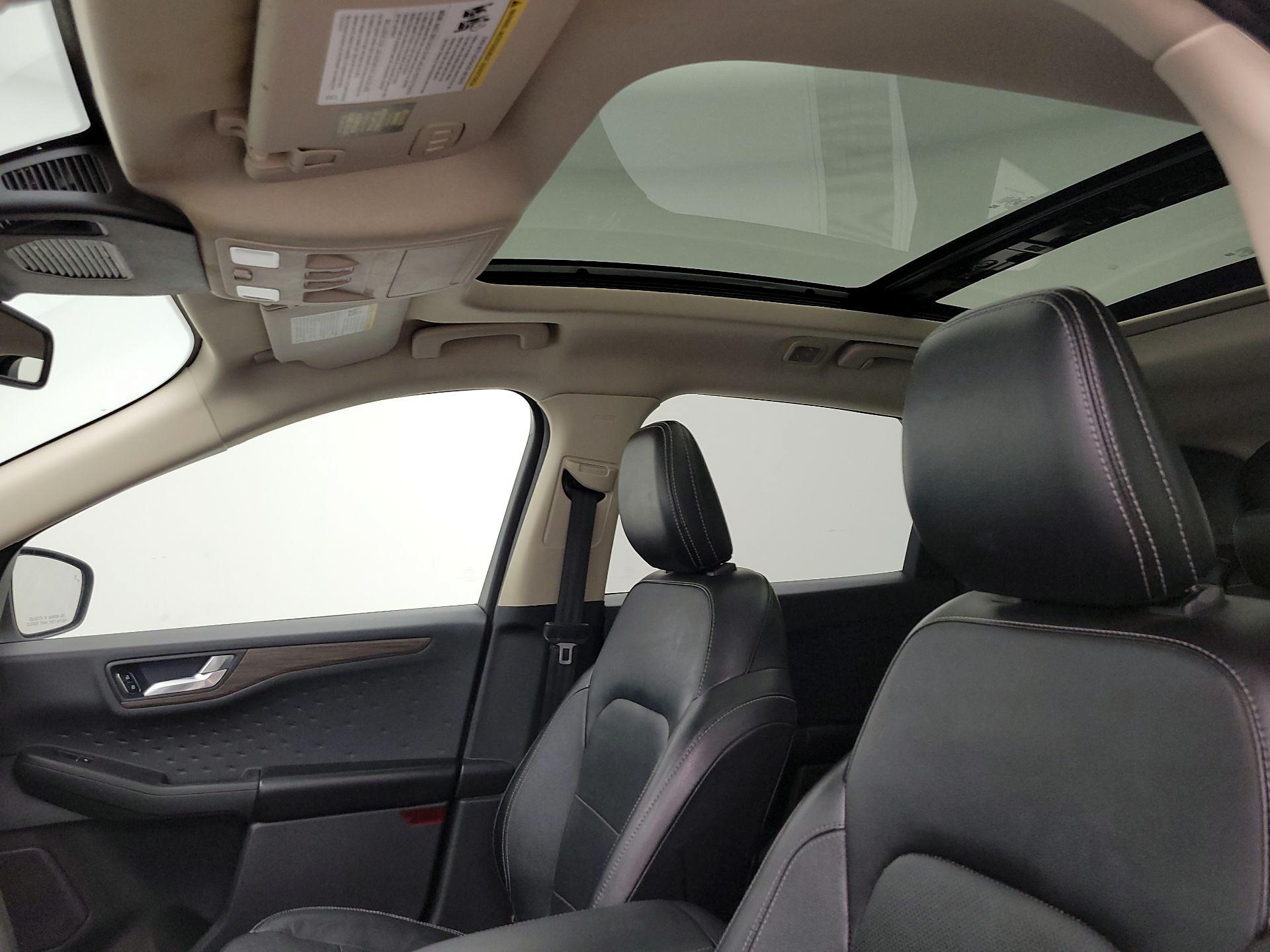 Thumbnail: 2020 Ford Escape - 20