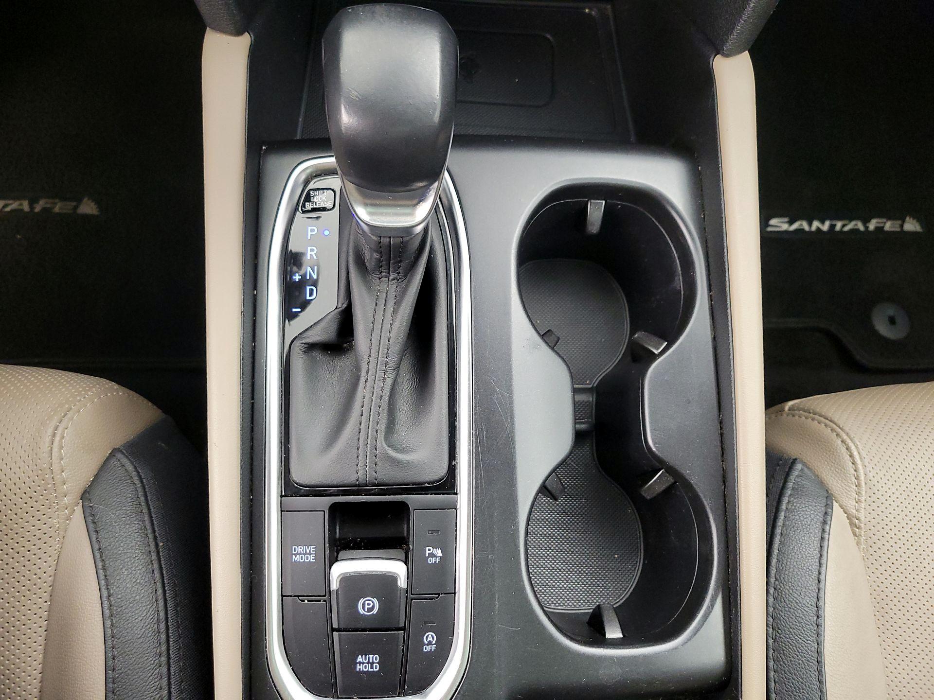 Thumbnail: 2020 Hyundai Santa Fe - 17