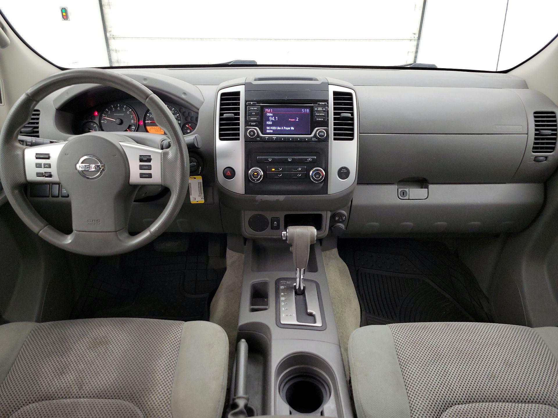 Thumbnail: 2017 Nissan Frontier - 9