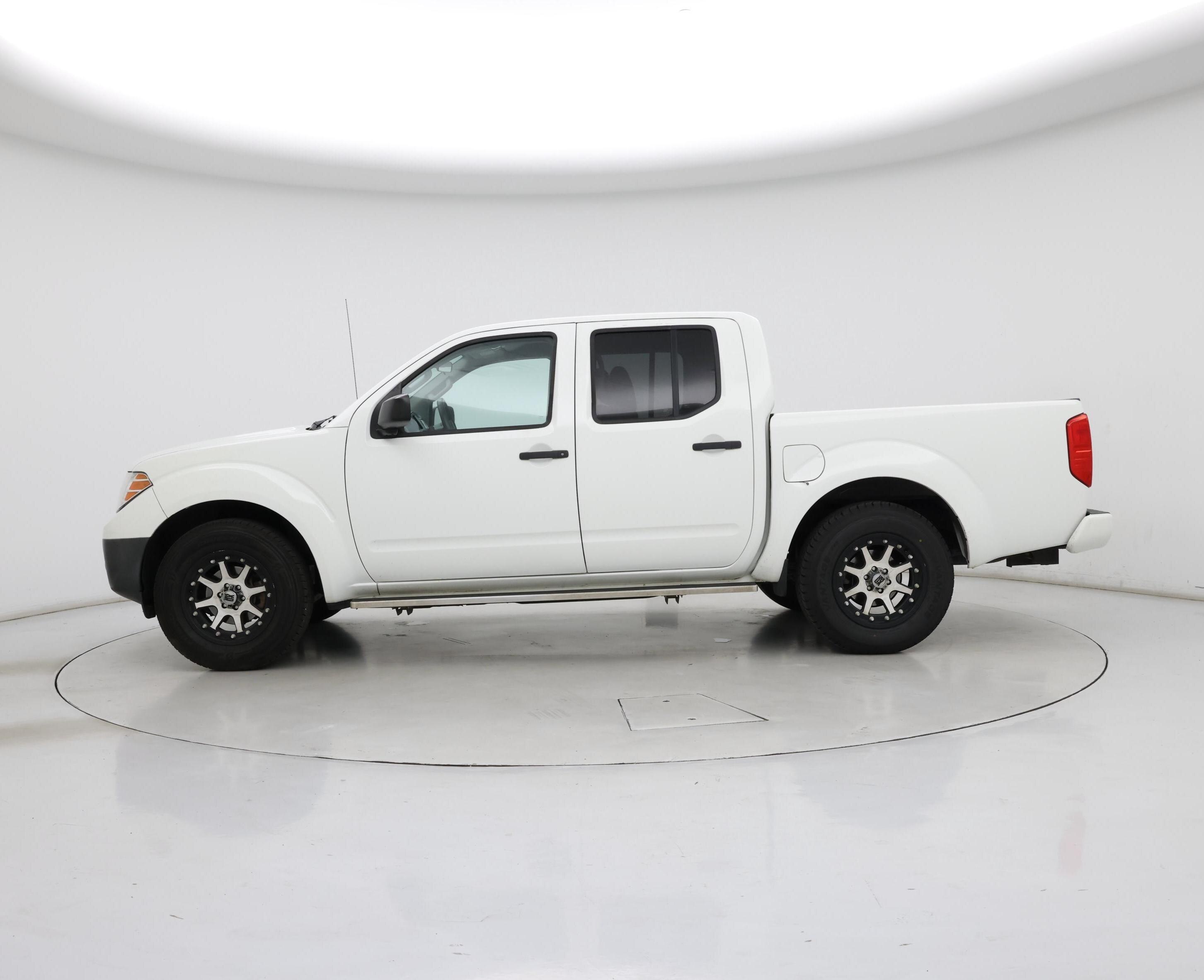 Thumbnail: 2017 Nissan Frontier - 3