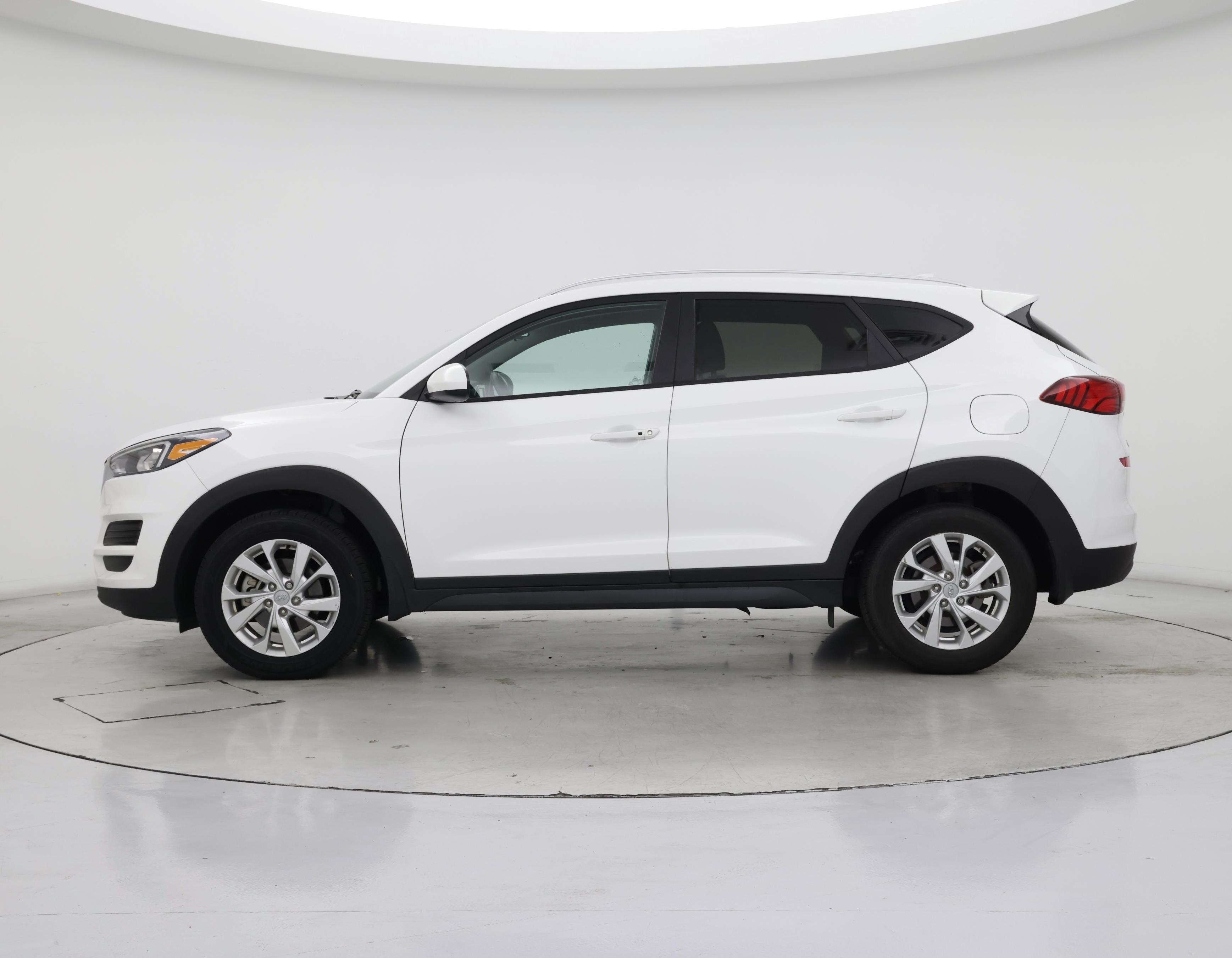 Thumbnail: 2021 Hyundai Tucson - 3