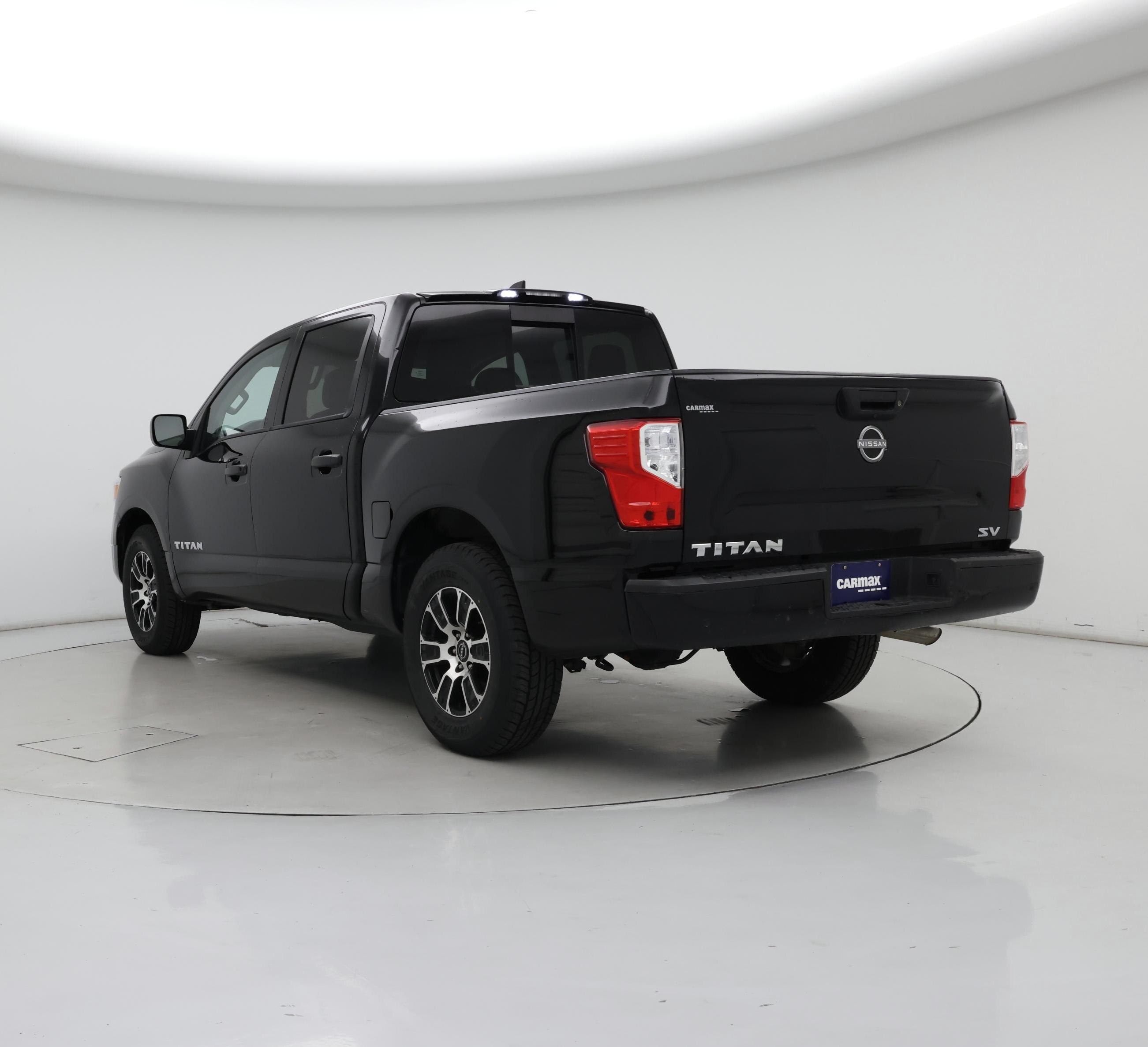 Thumbnail: 2023 Nissan Titan - 2