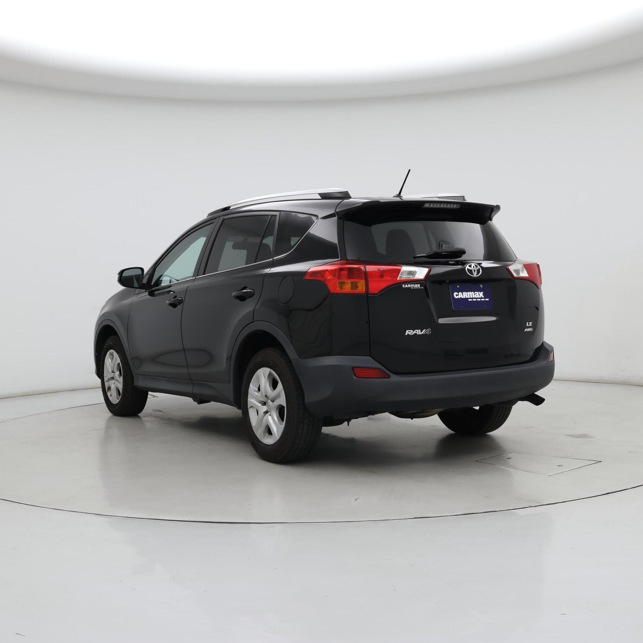 Thumbnail: 2015 Toyota RAV4 - 2