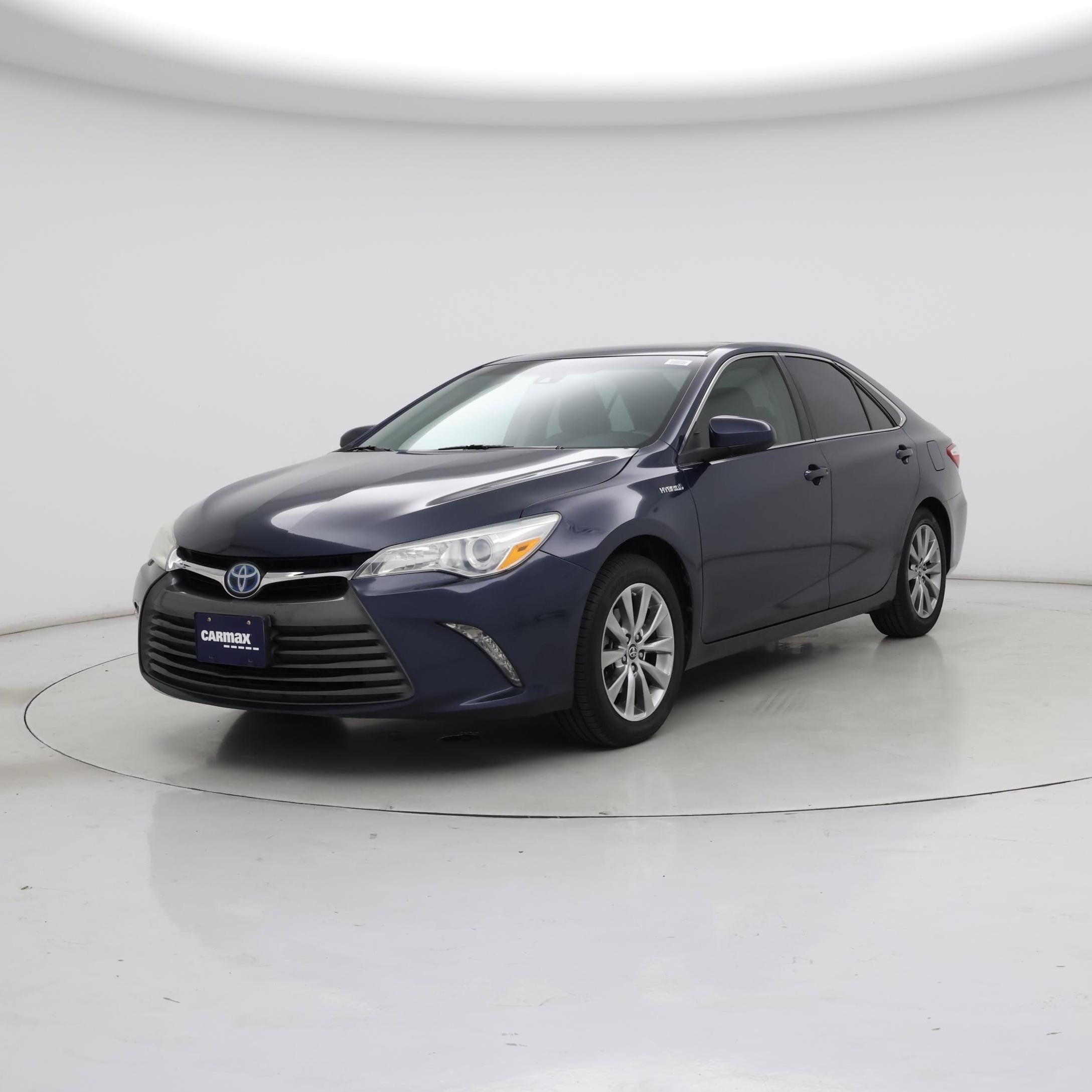 Thumbnail: 2016 Toyota Camry - 4