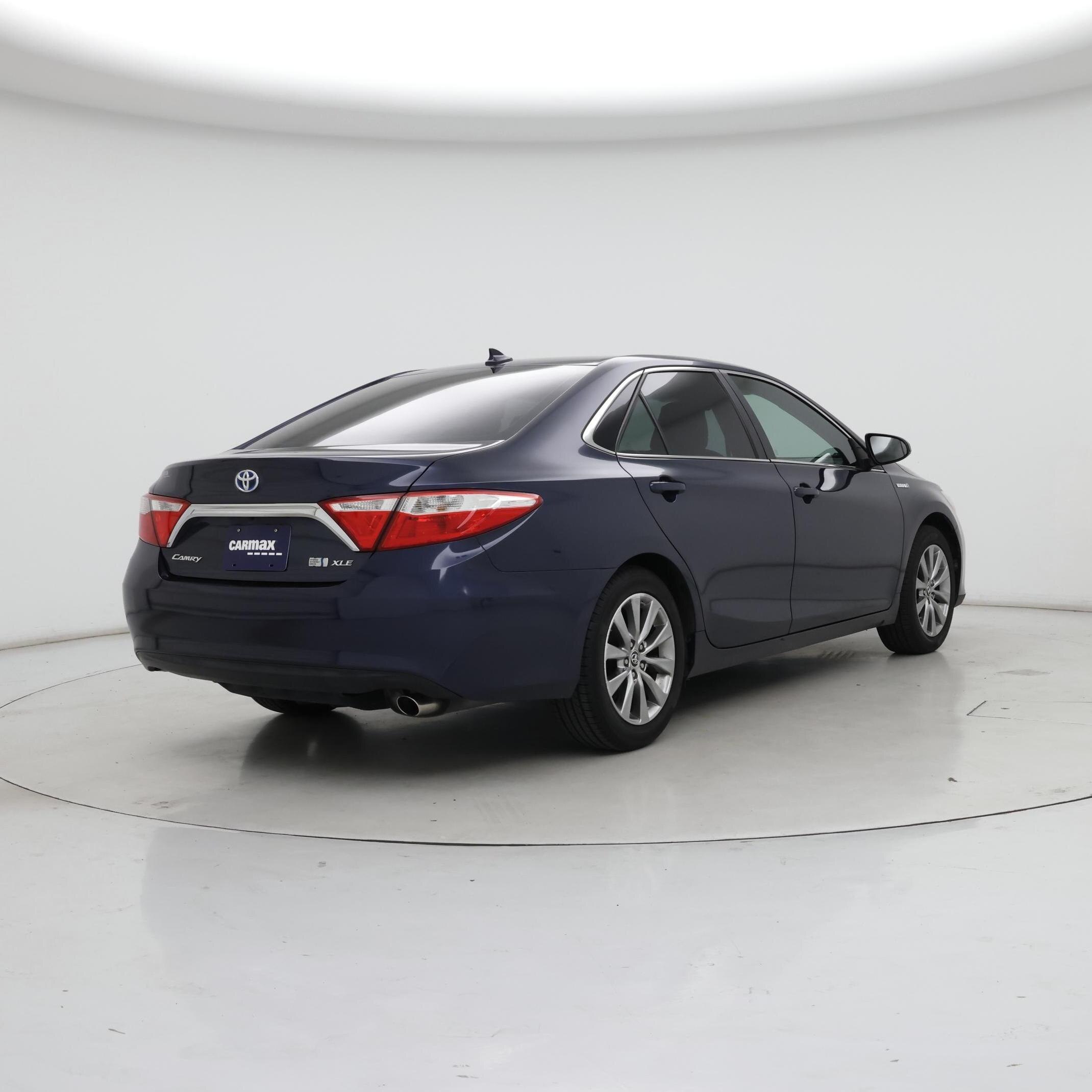 Thumbnail: 2016 Toyota Camry - 8