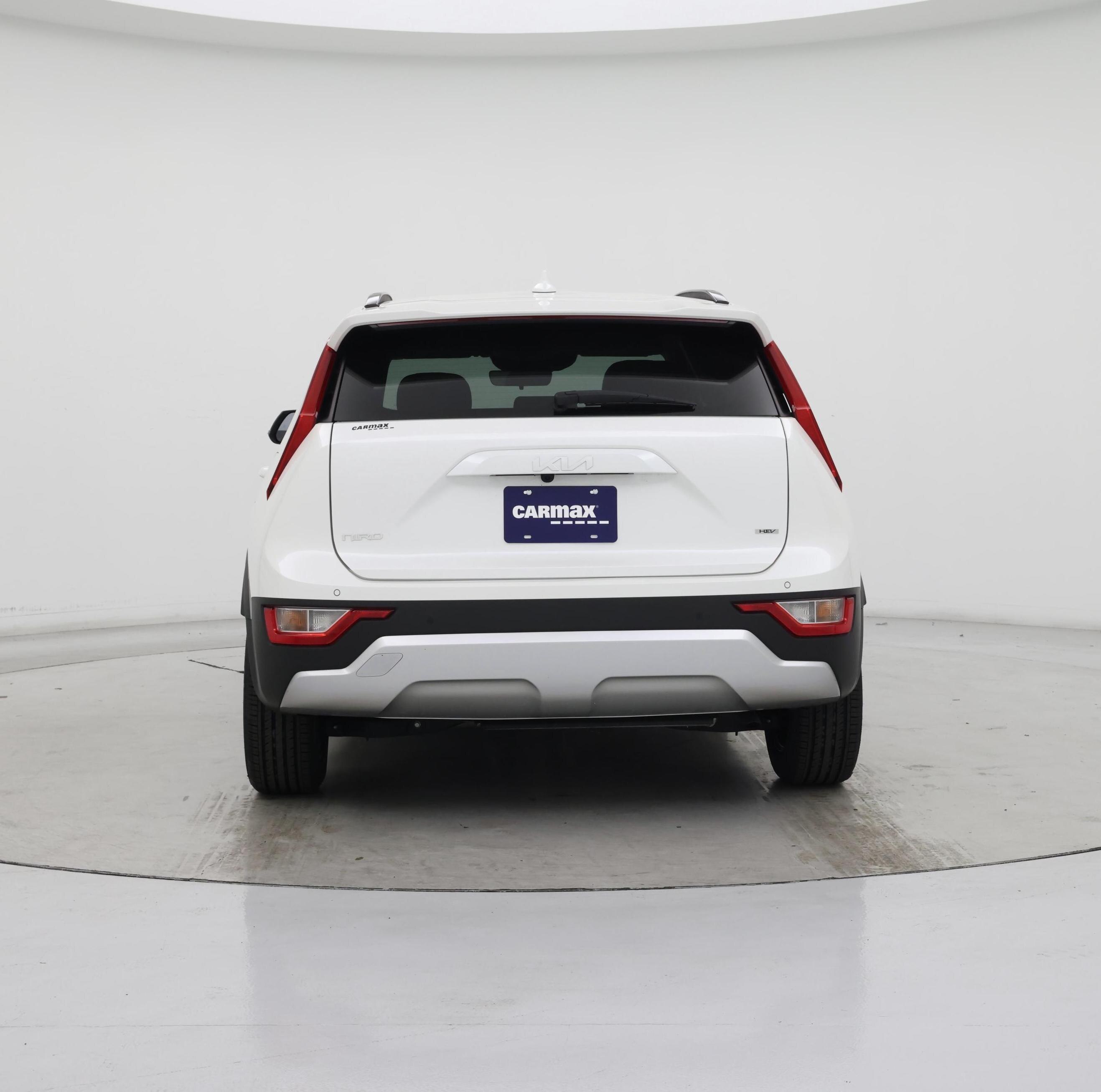Thumbnail: 2023 Kia Niro - 6