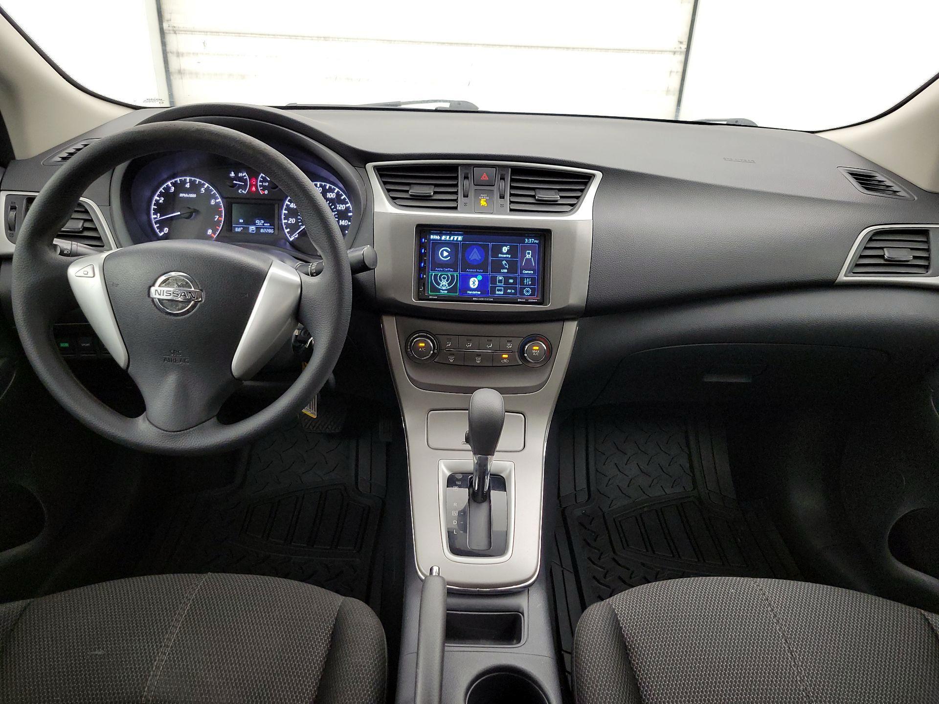 Thumbnail: 2013 Nissan Sentra - 9