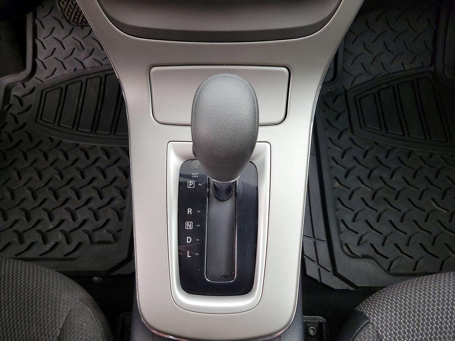 Thumbnail: 2013 Nissan Sentra - 16