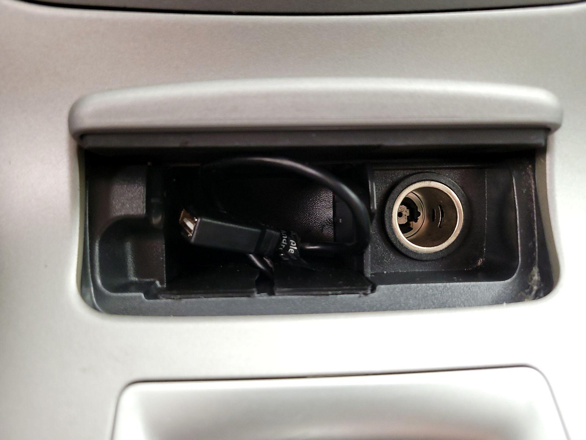 Thumbnail: 2013 Nissan Sentra - 17