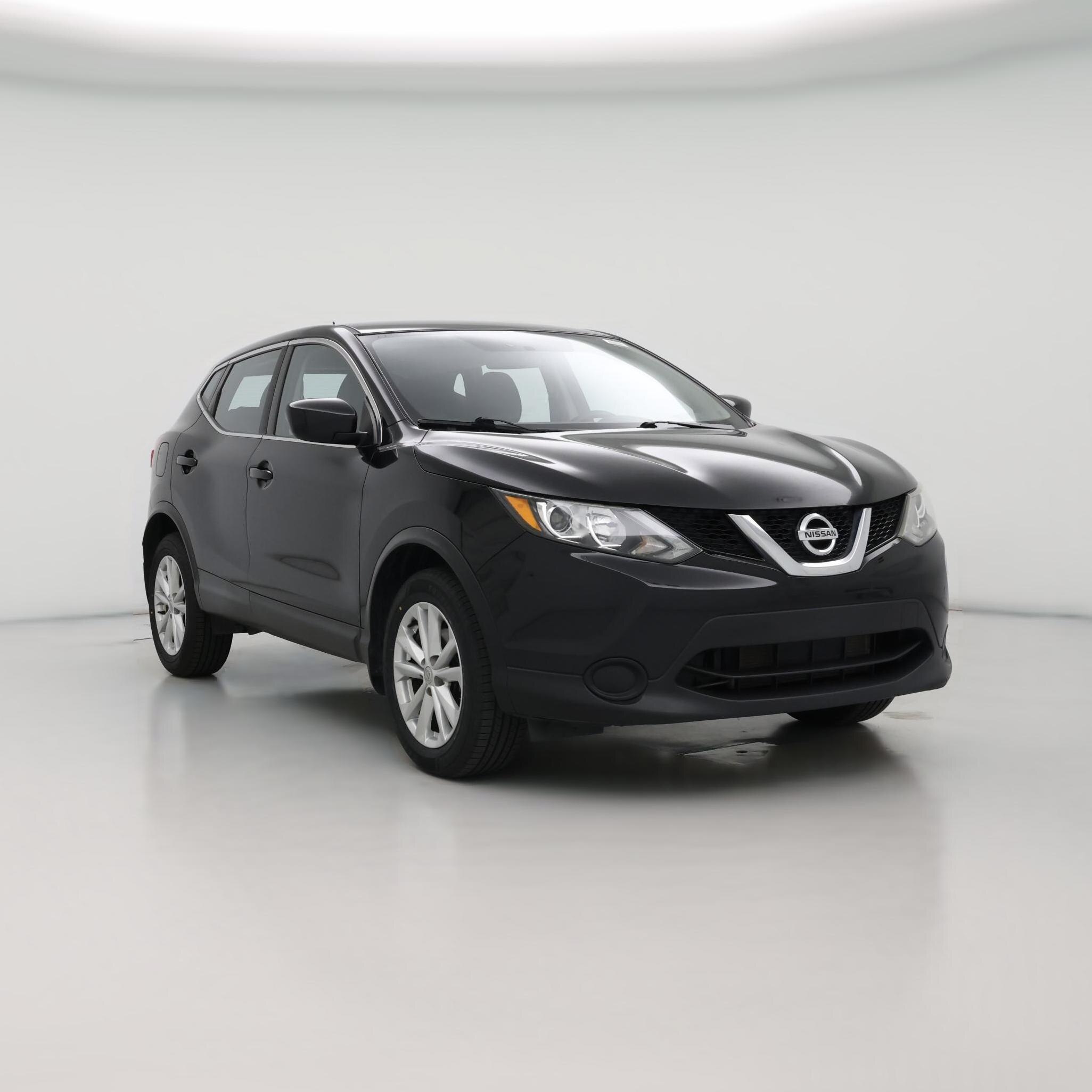 Thumbnail: 2017 Nissan Rogue Sport - 1