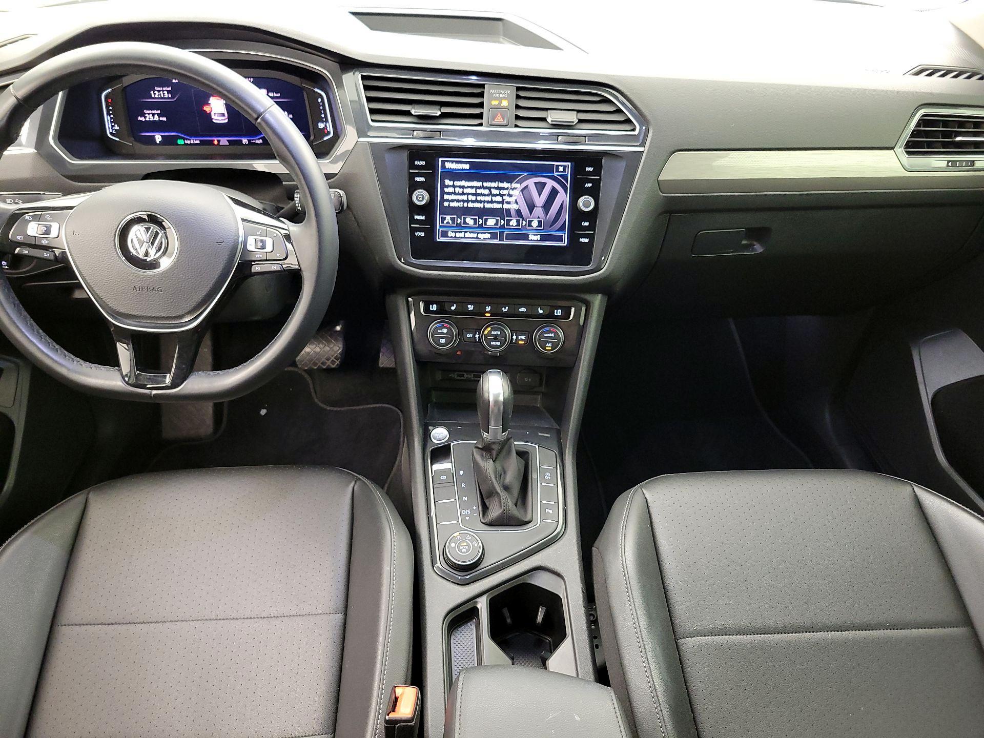 Thumbnail: 2019 Volkswagen Tiguan - 9