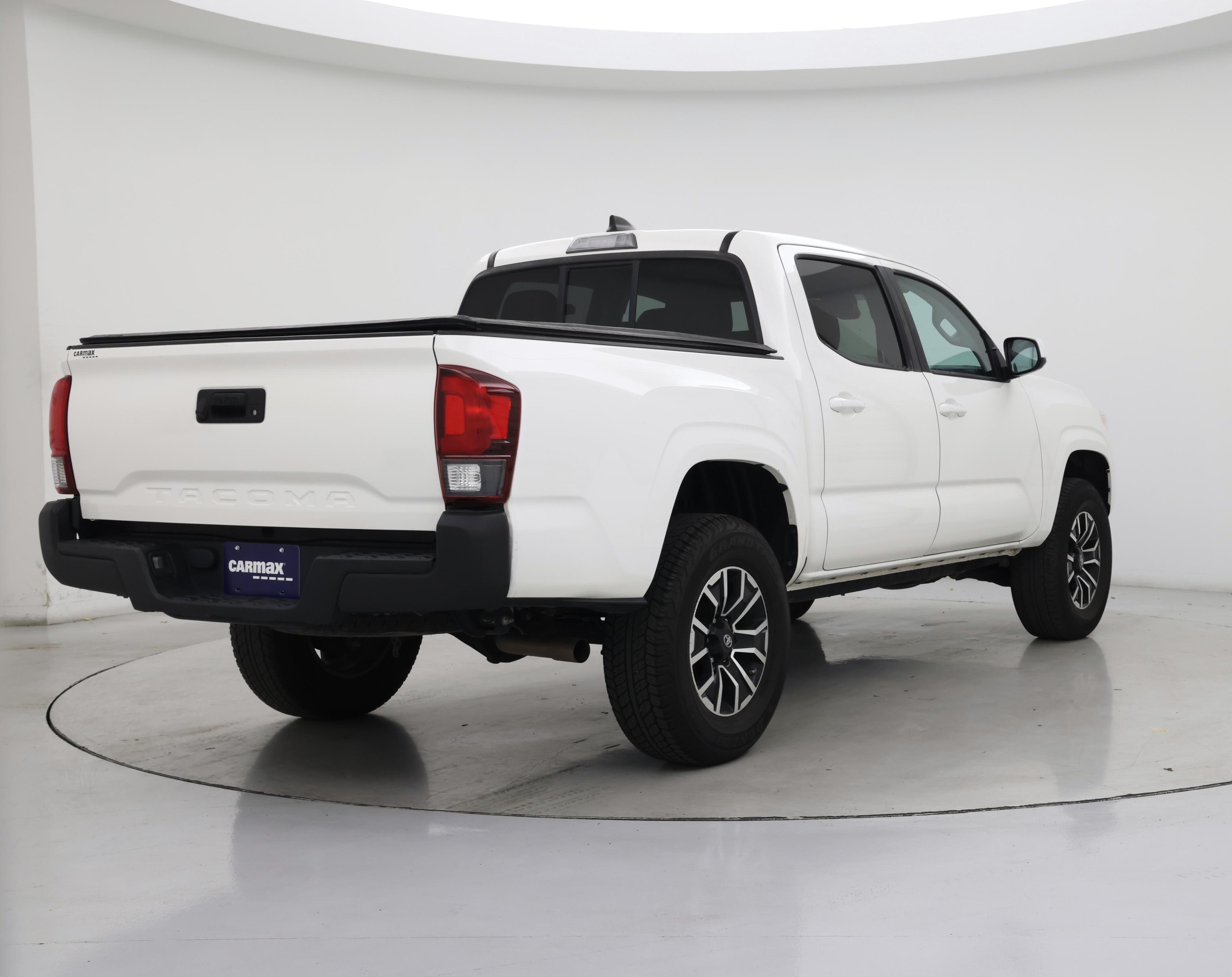 Thumbnail: 2021 Toyota Tacoma - 8