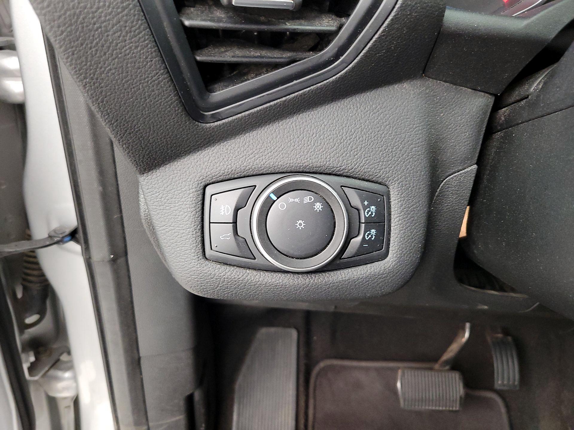 Thumbnail: 2018 Ford Escape - 13