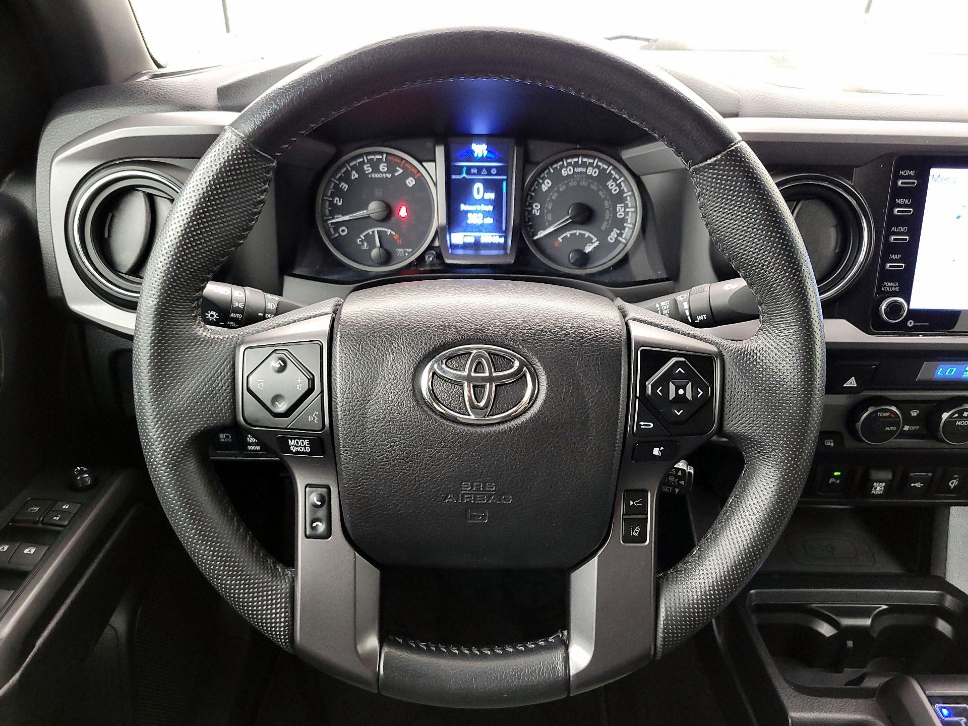 Thumbnail: 2021 Toyota Tacoma - 10