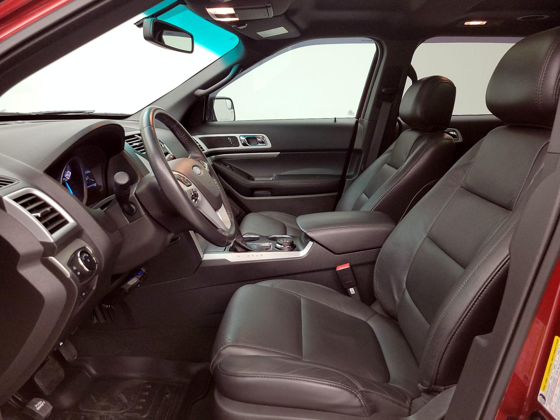 Thumbnail: 2014 Ford Explorer - 11