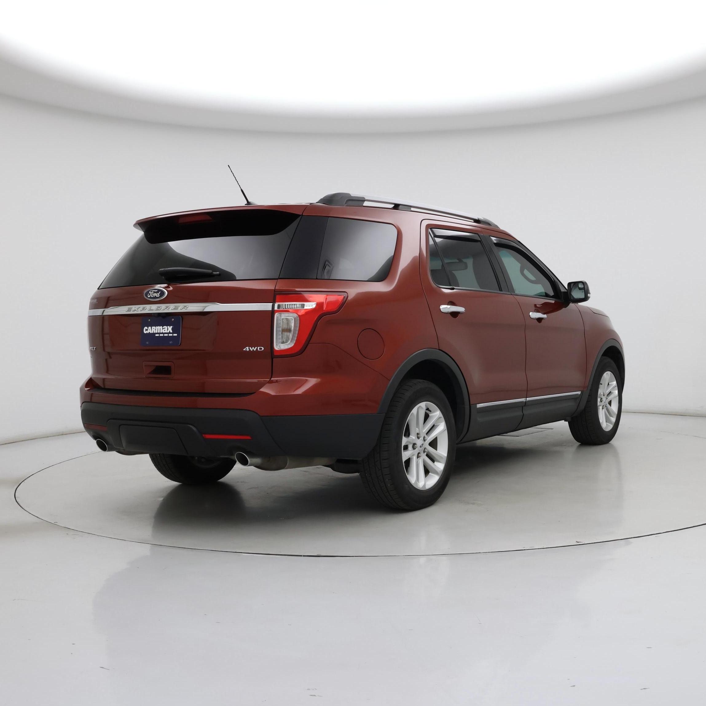 Thumbnail: 2014 Ford Explorer - 8