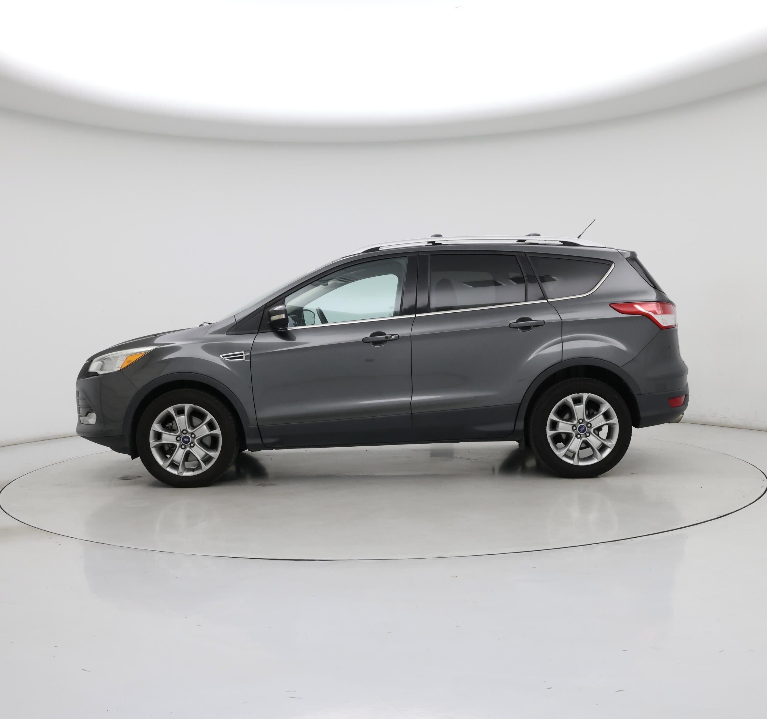 Thumbnail: 2015 Ford Escape - 3