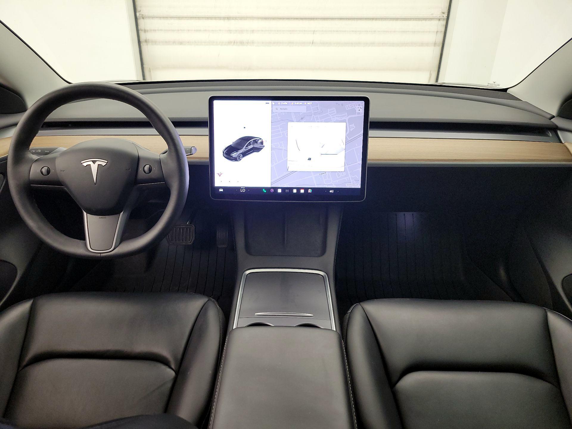 Thumbnail: 2021 Tesla Model 3 - 9