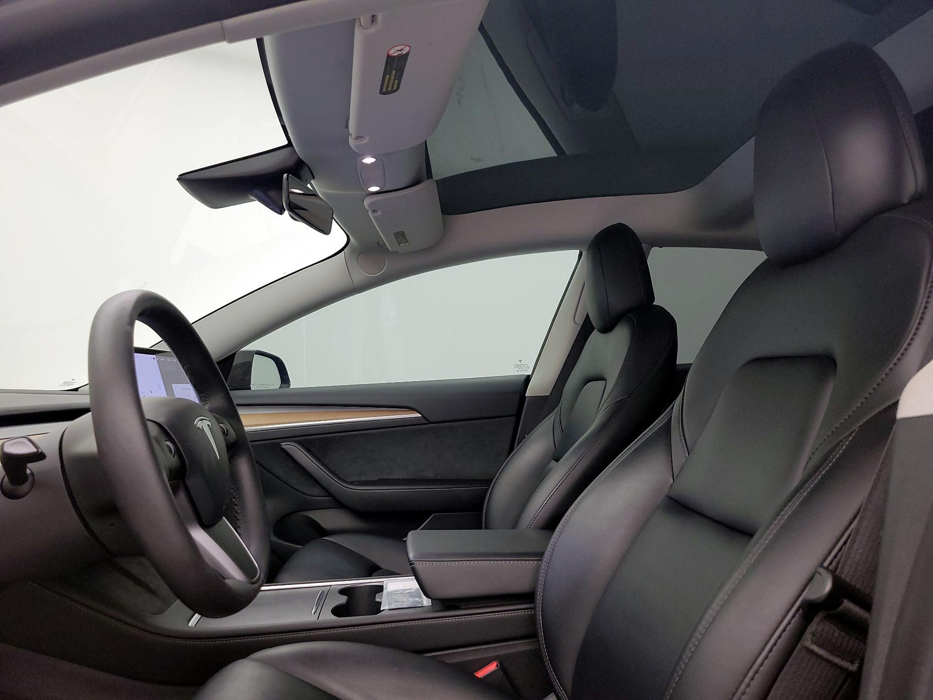 Thumbnail: 2021 Tesla Model 3 - 18