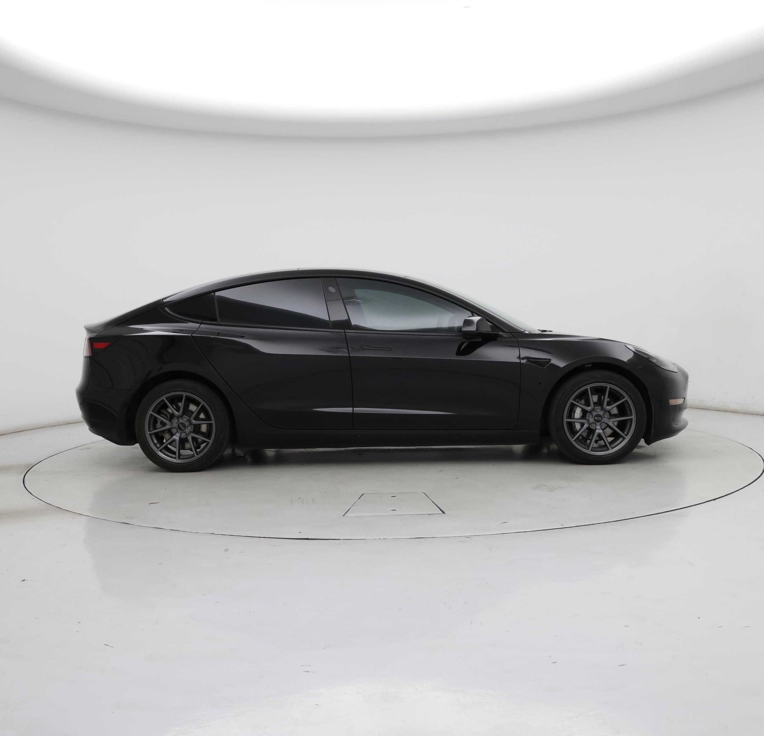 Thumbnail: 2021 Tesla Model 3 - 7