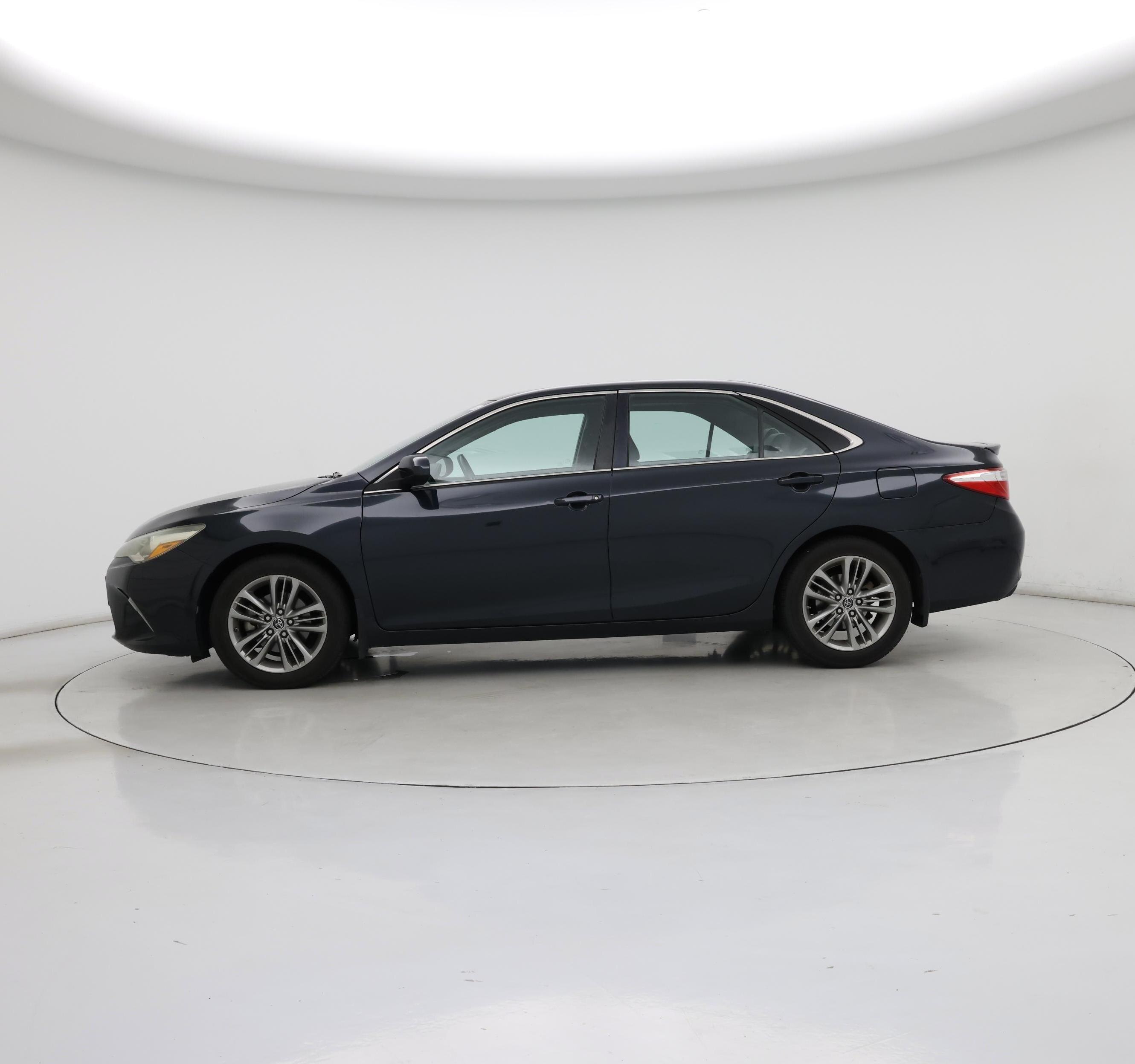 Thumbnail: 2015 Toyota Camry - 3
