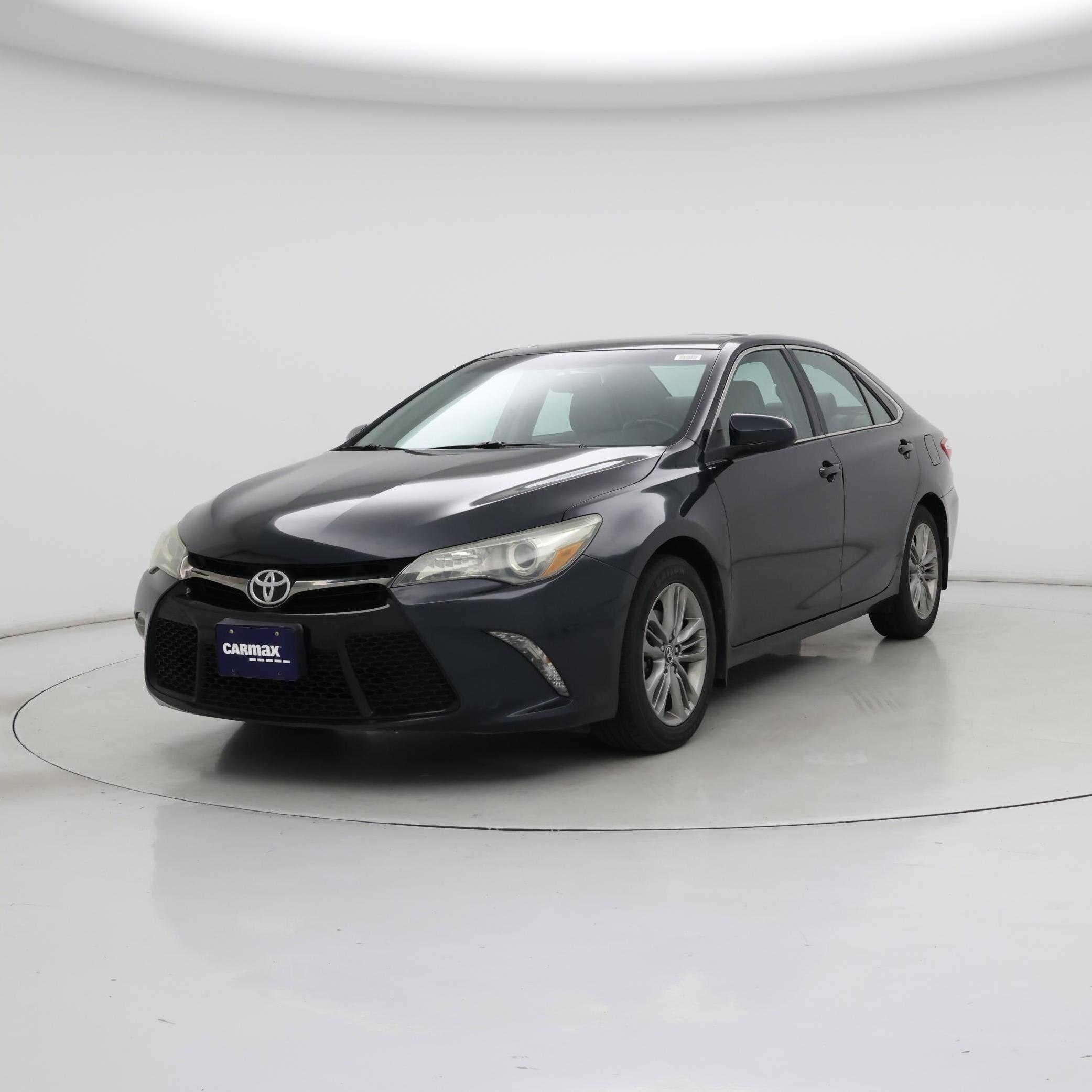 Thumbnail: 2015 Toyota Camry - 4