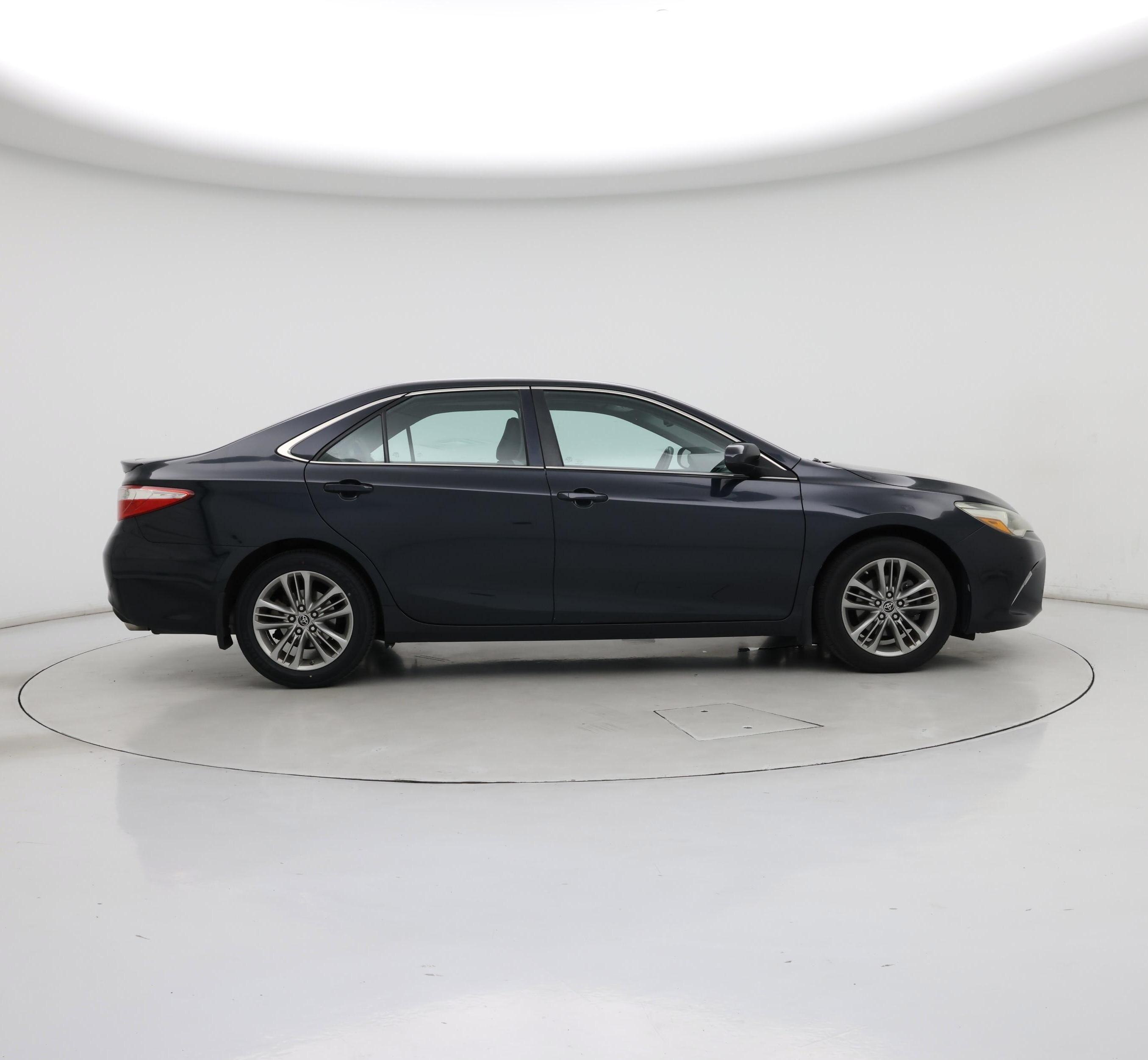Thumbnail: 2015 Toyota Camry - 7