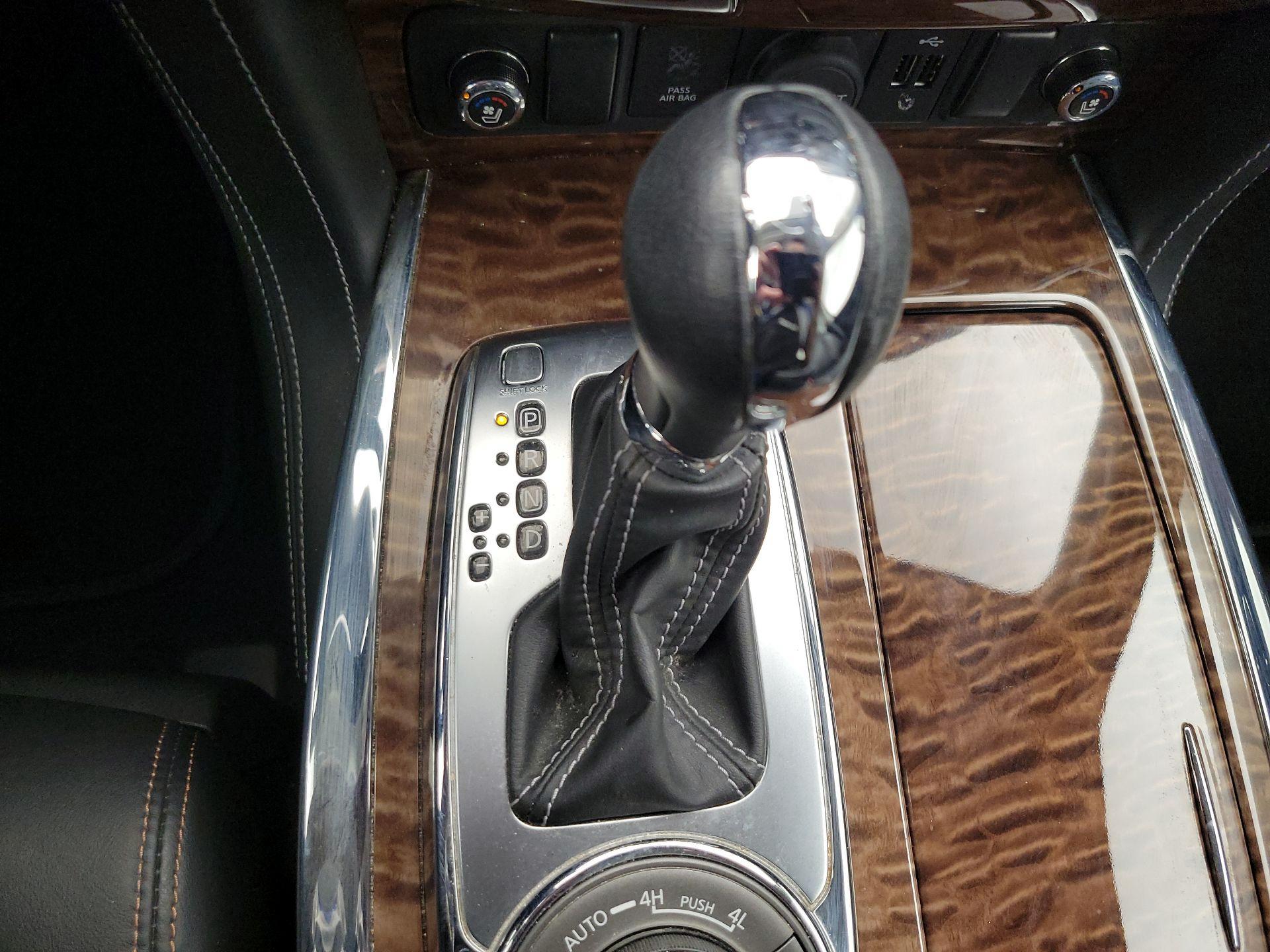 Thumbnail: 2019 Nissan Armada - 18