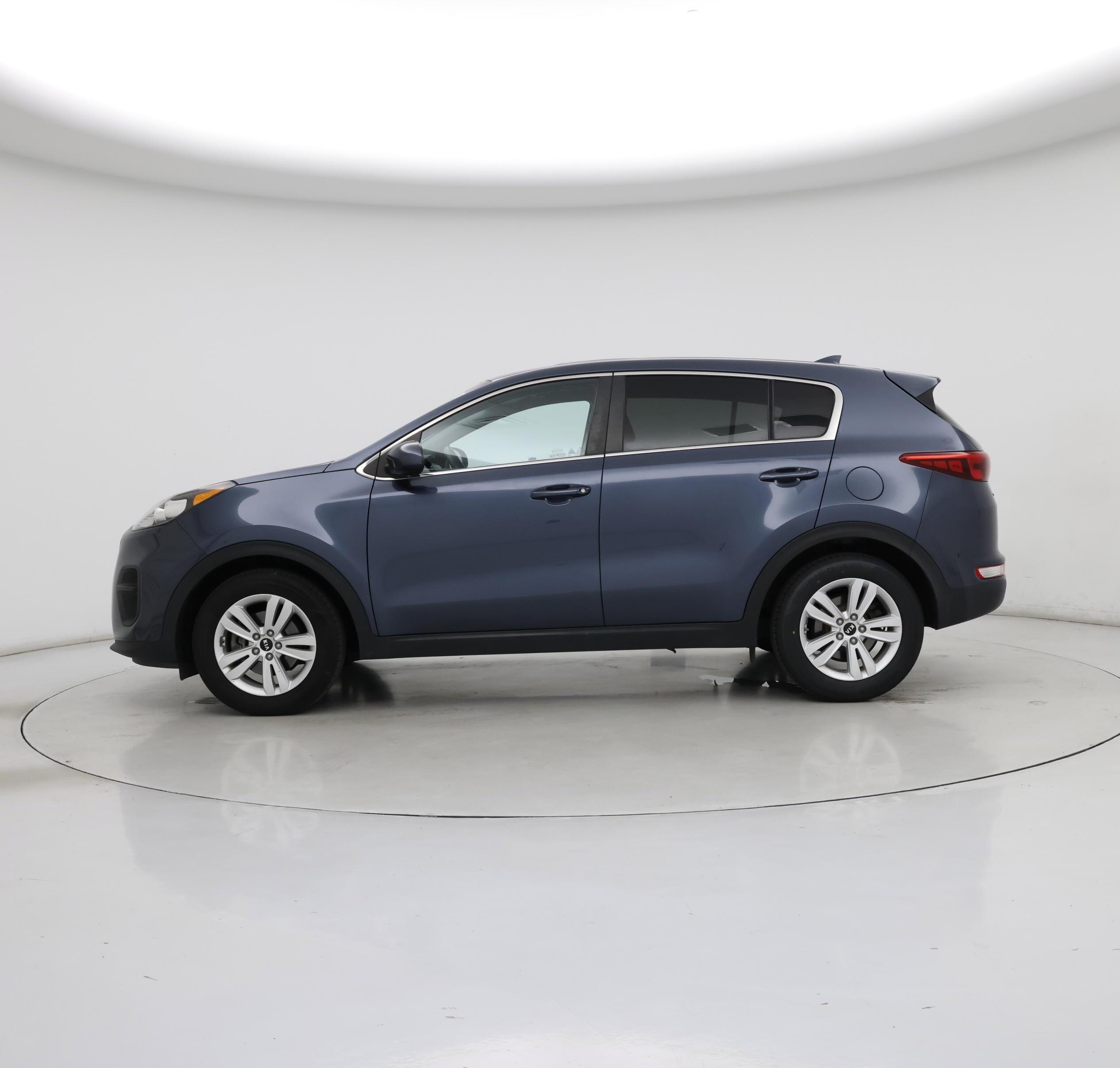 Thumbnail: 2018 Kia Sportage - 3