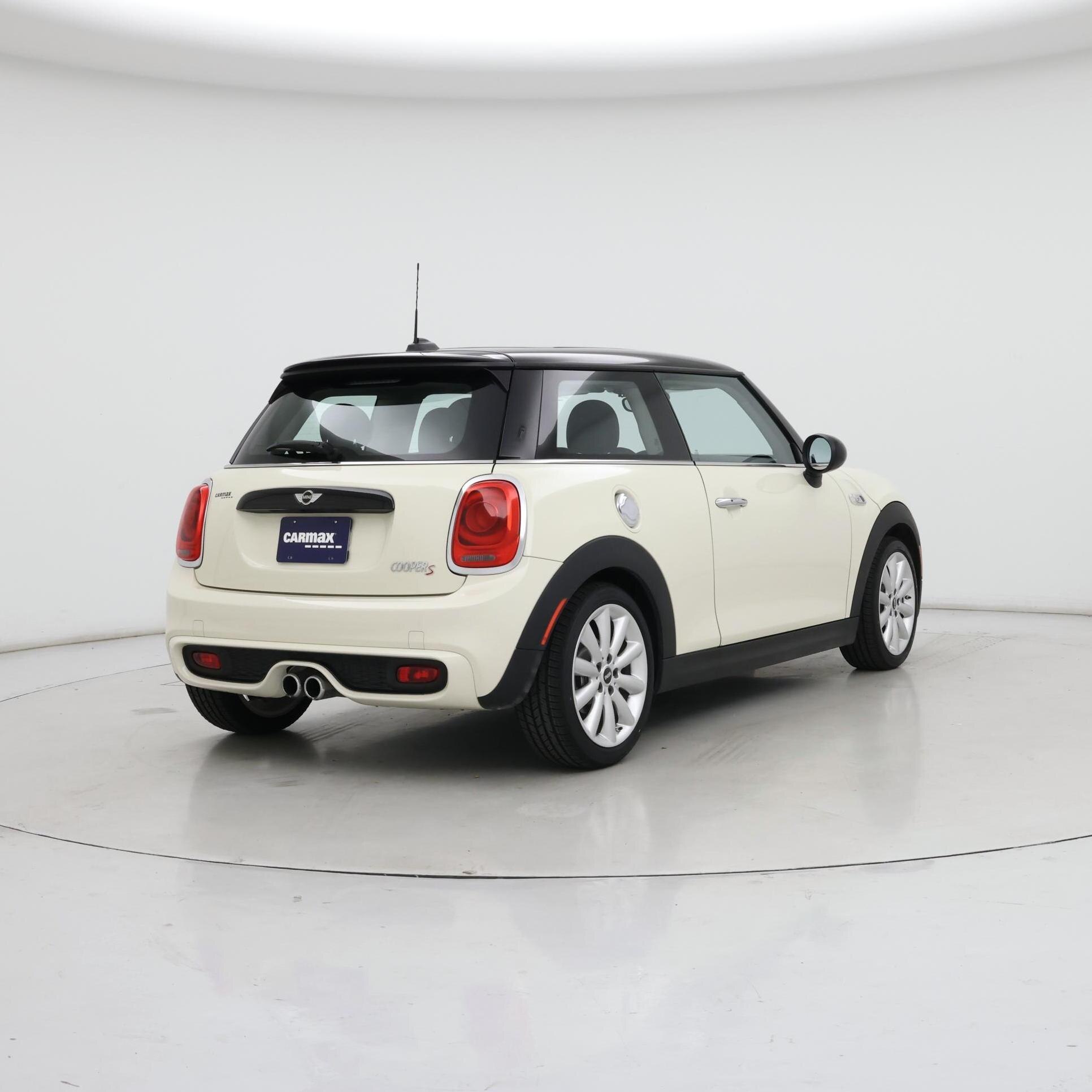 Thumbnail: 2015 MINI Cooper Hardtop - 8