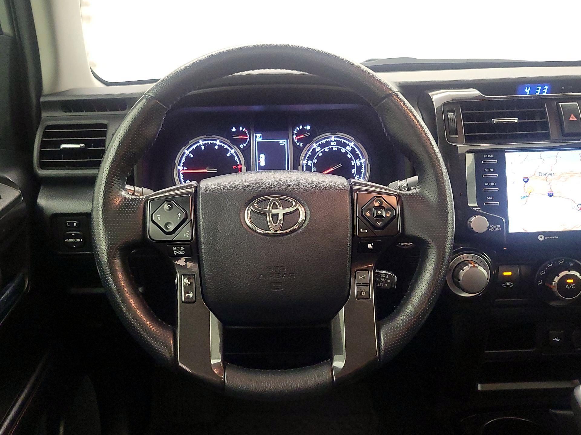 Thumbnail: 2023 Toyota 4Runner - 10