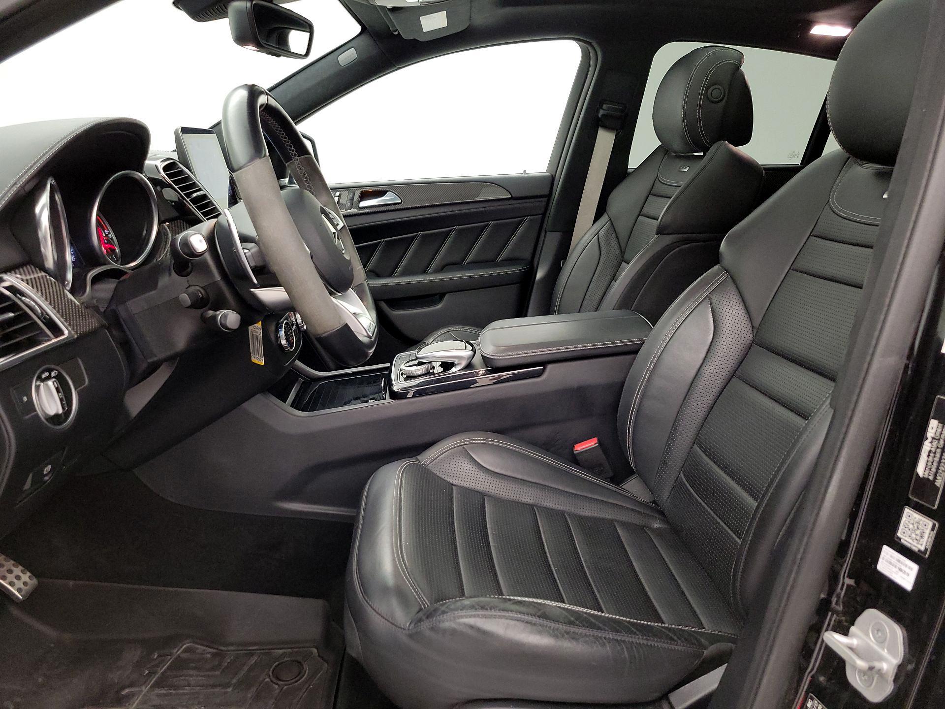 Thumbnail: 2018 Mercedes-Benz GL-Class - 11