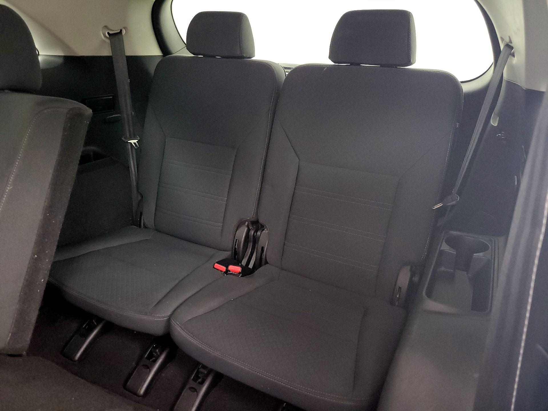 Thumbnail: 2019 Kia Sorento - 20