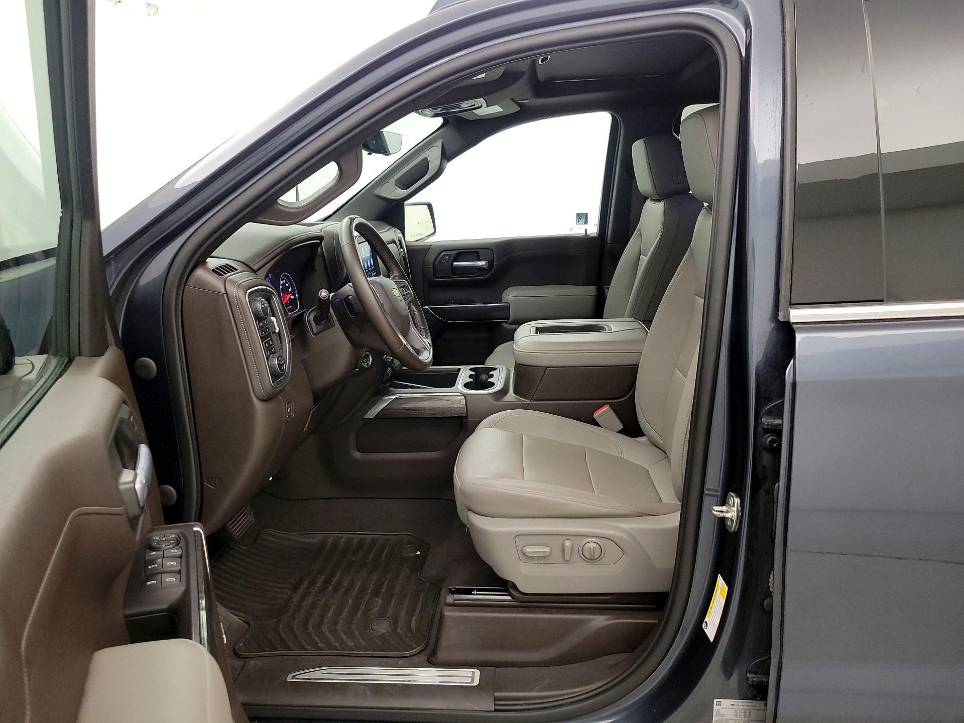 Thumbnail: 2021 Chevrolet Silverado 1500 - 11