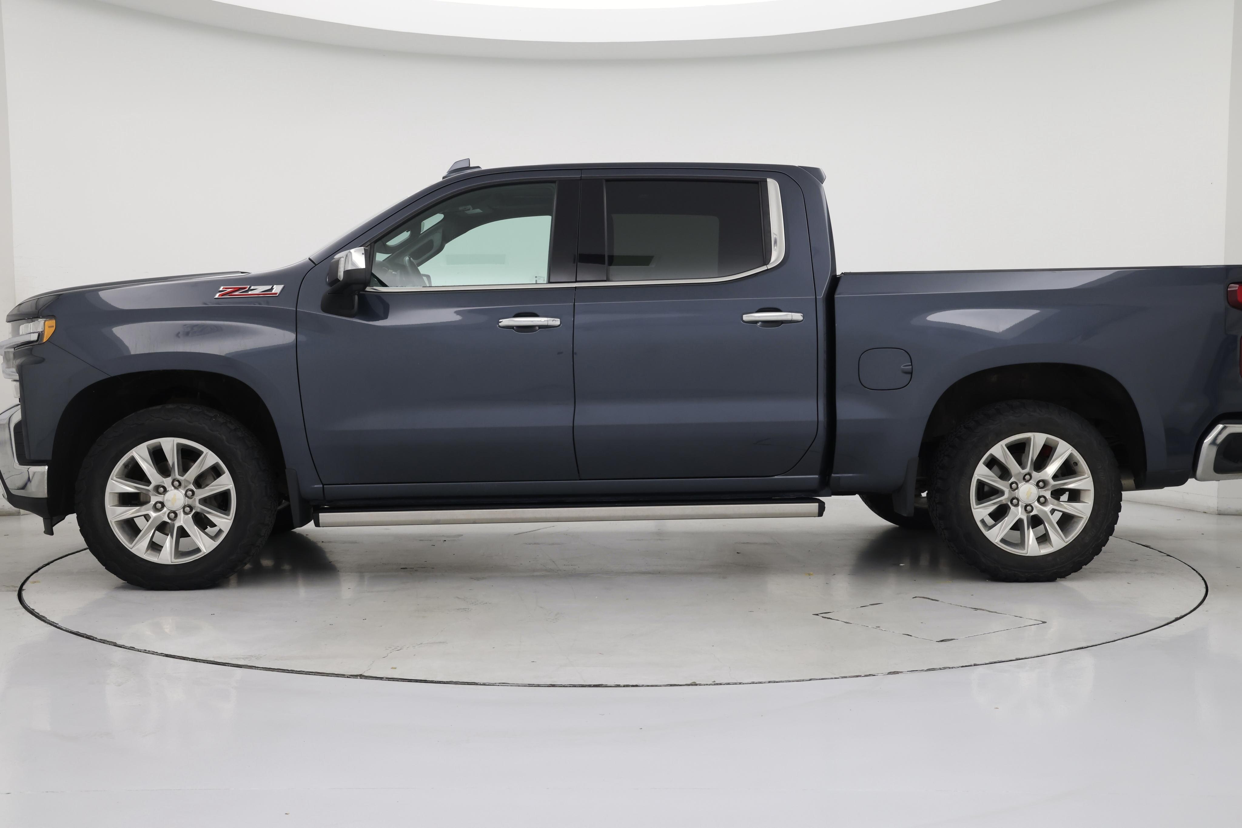 Thumbnail: 2021 Chevrolet Silverado 1500 - 3