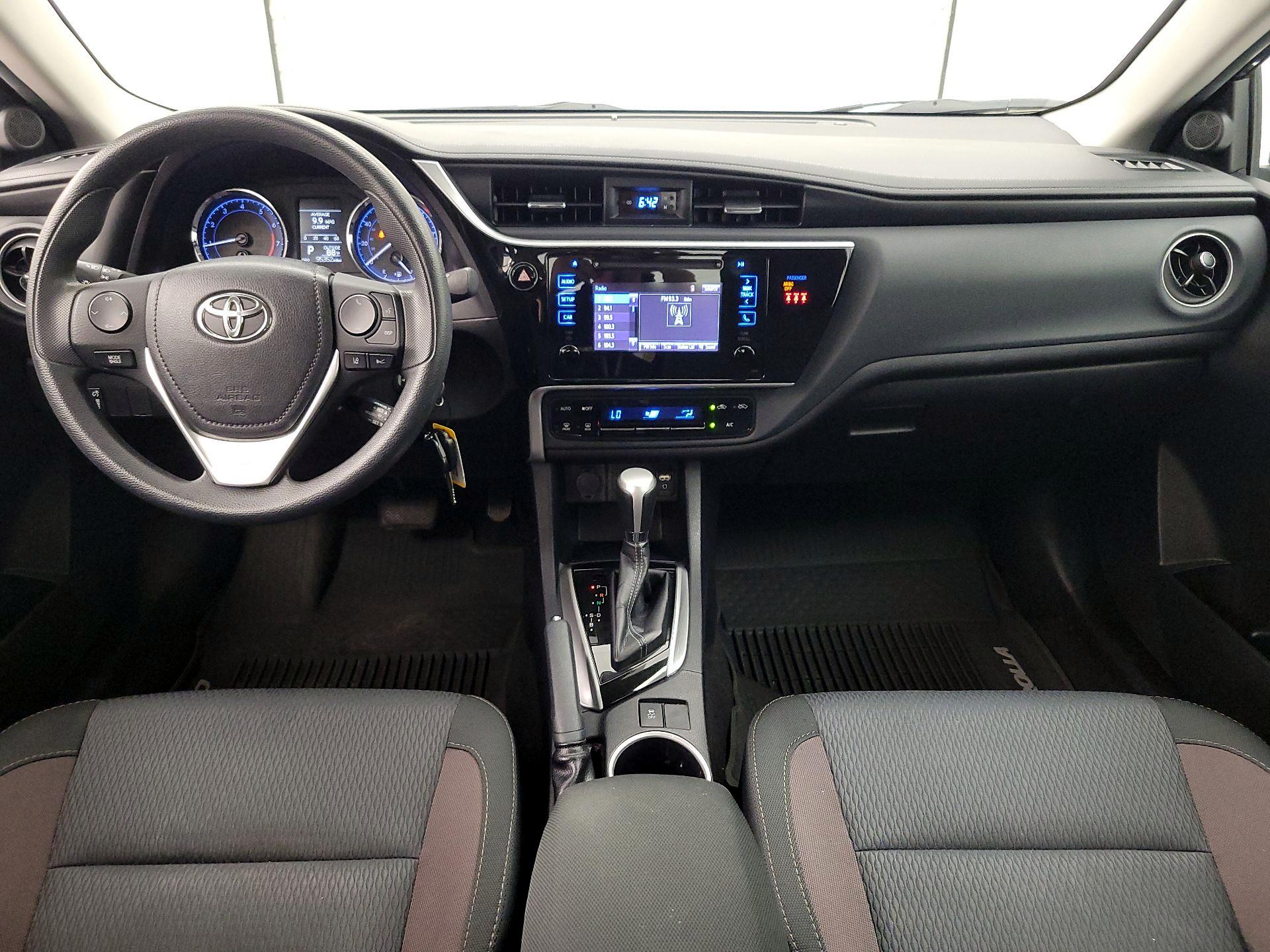 Thumbnail: 2018 Toyota Corolla - 9