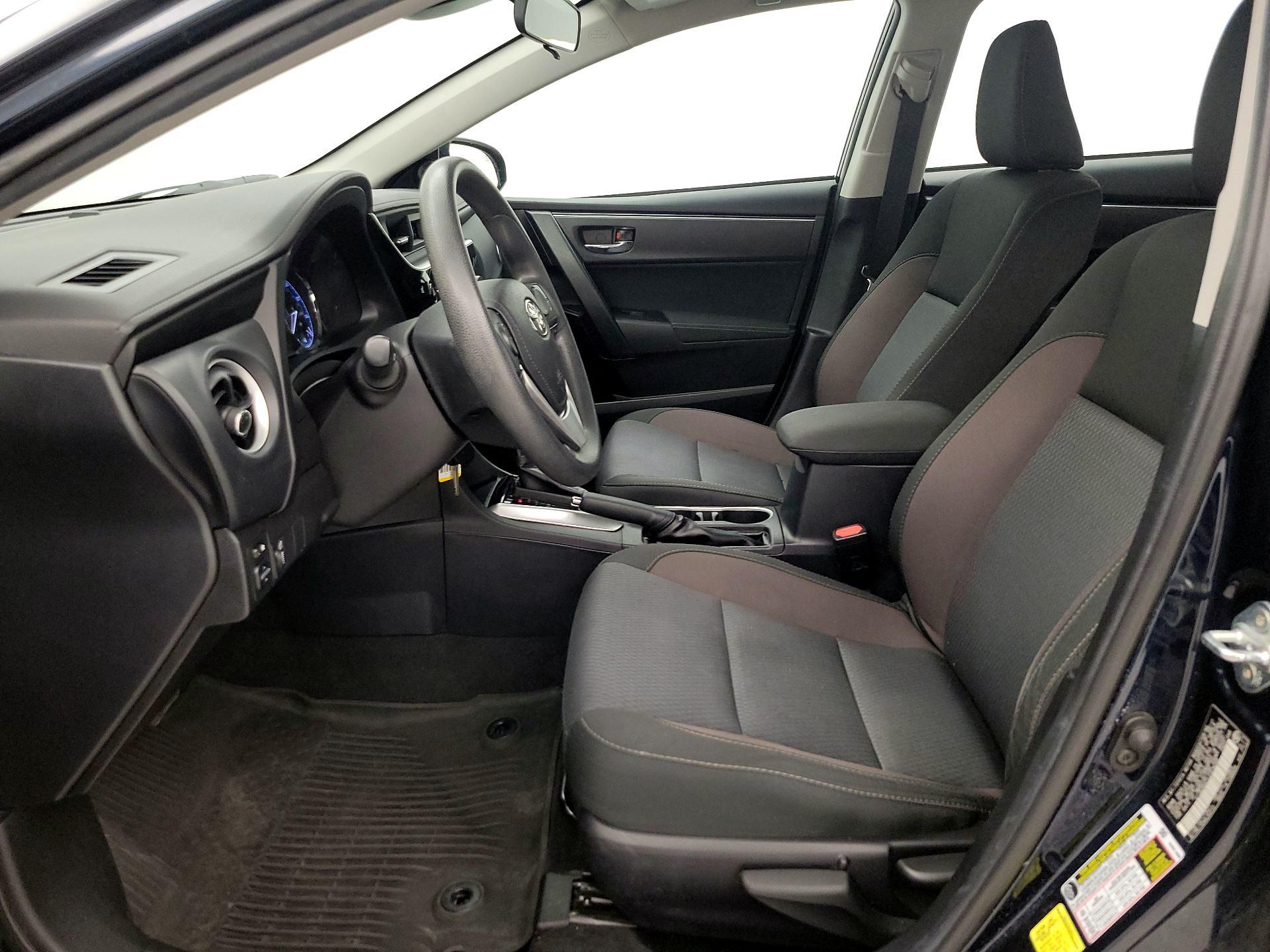 Thumbnail: 2018 Toyota Corolla - 11